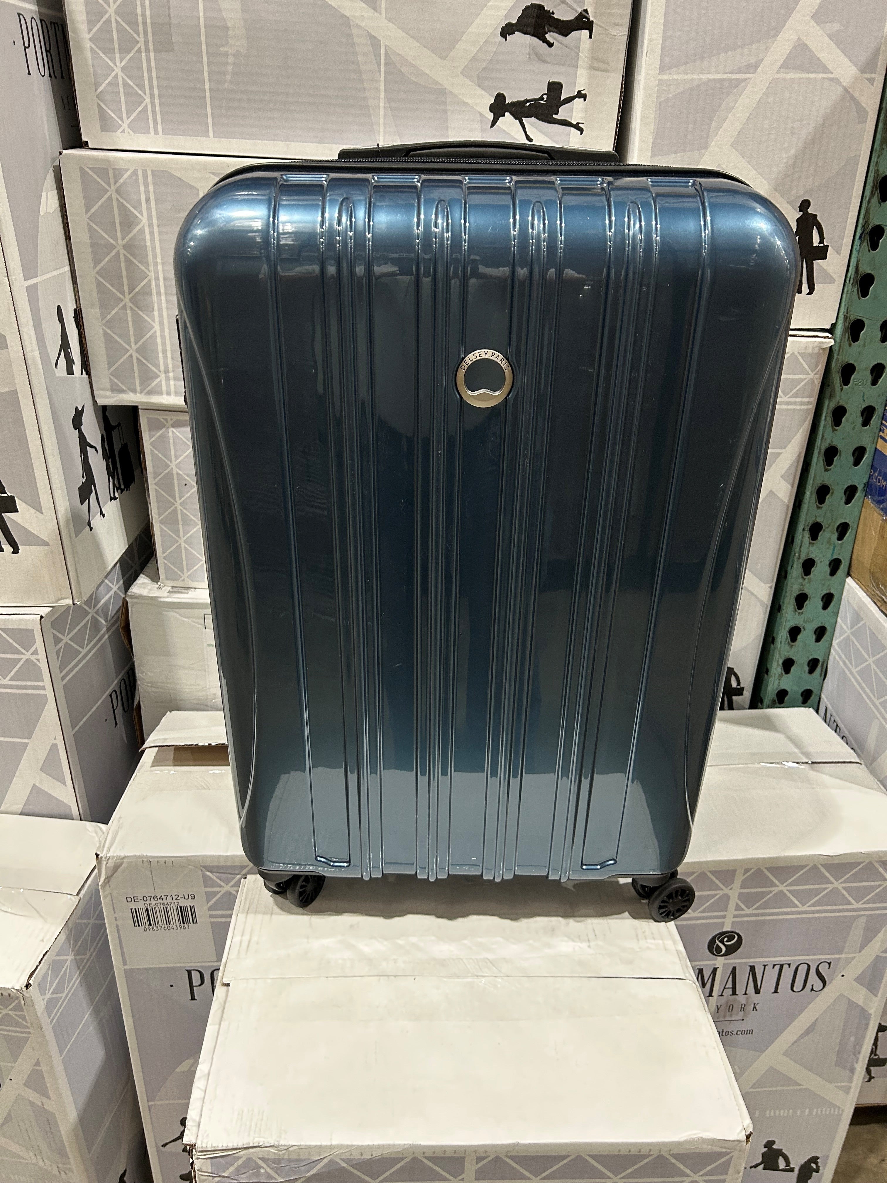 DELSEY Paris Helium Aero Hardside Expandable Luggage with Spinner Wheels U9