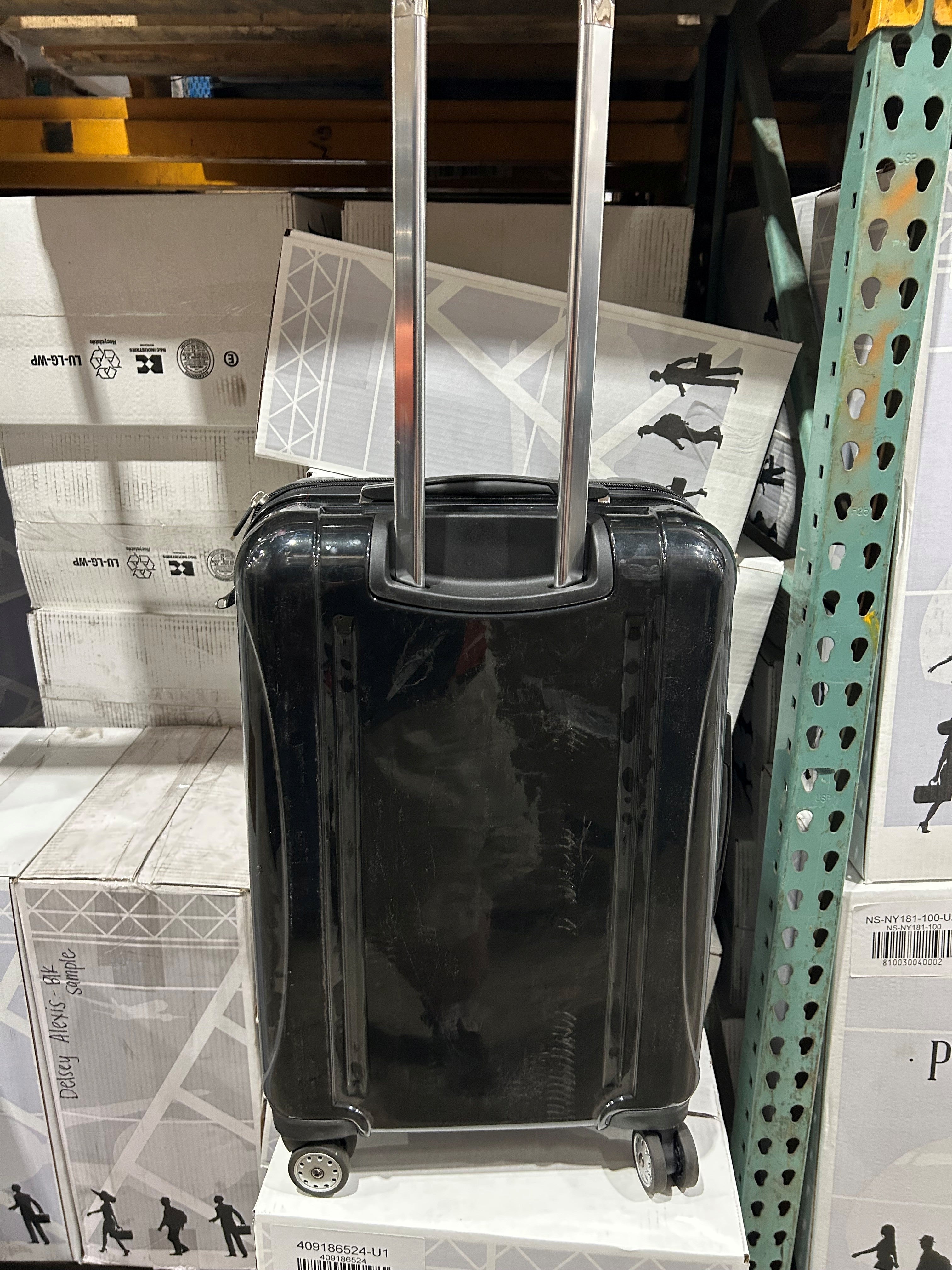 DELSEY Paris Helium Aero Hardside Expandable Luggage with Spinner Wheels U15
