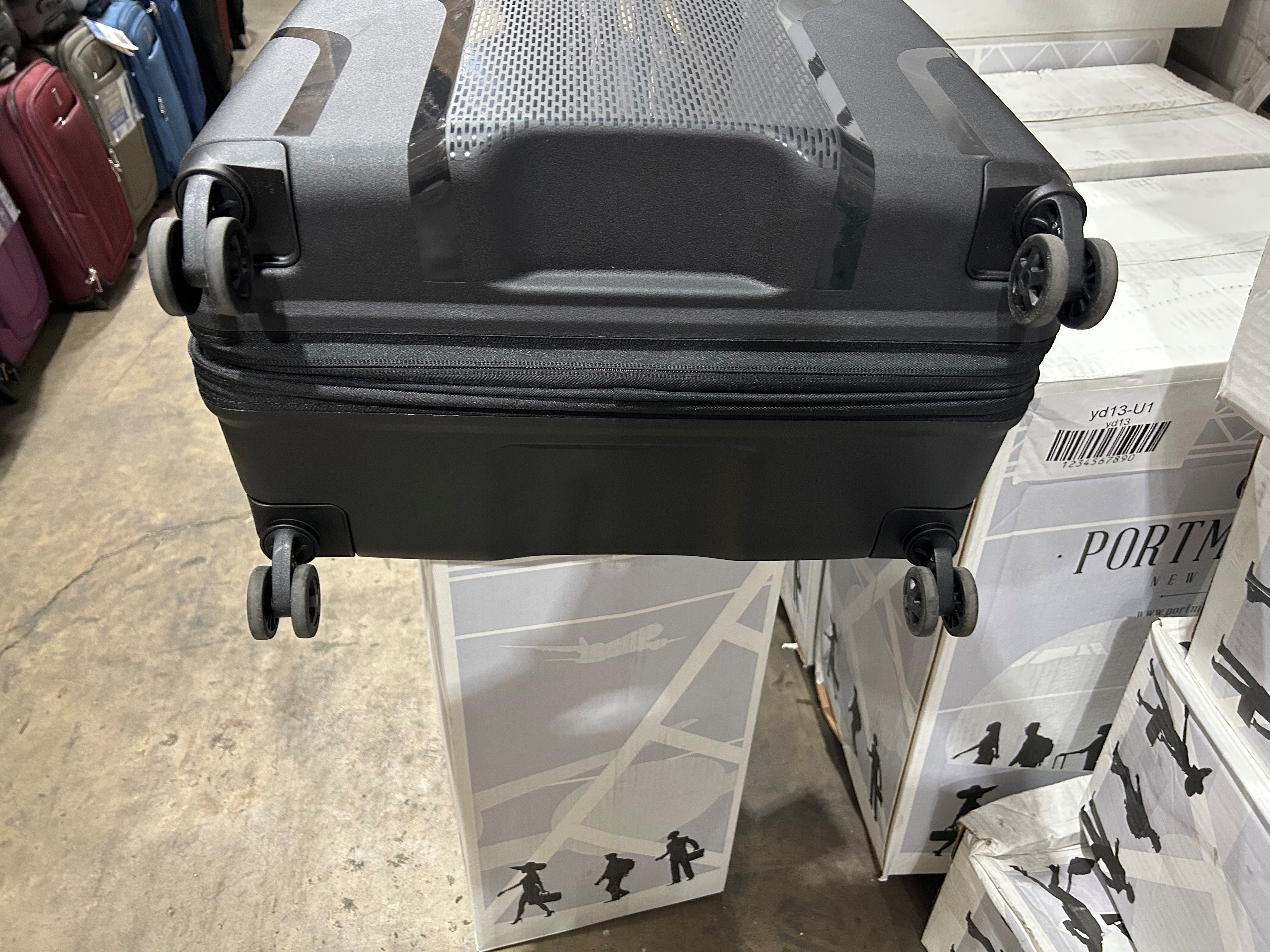 DELSEY Paris Clavel Hardside Expandable Luggage with Spinner Wheels U5