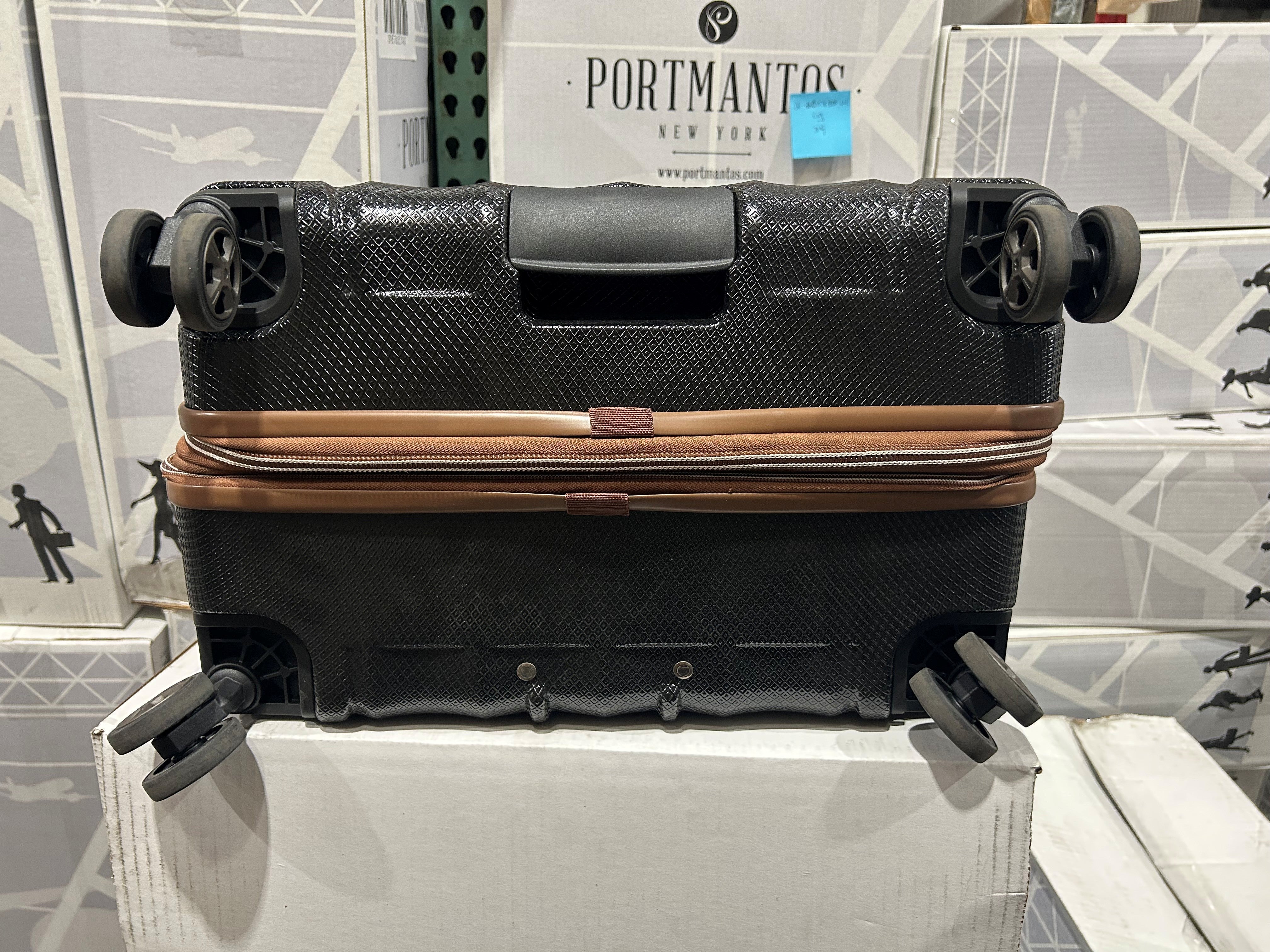 DELSEY Paris Carrousel Hardside Expandable Luggage with Spinner Wheels U1