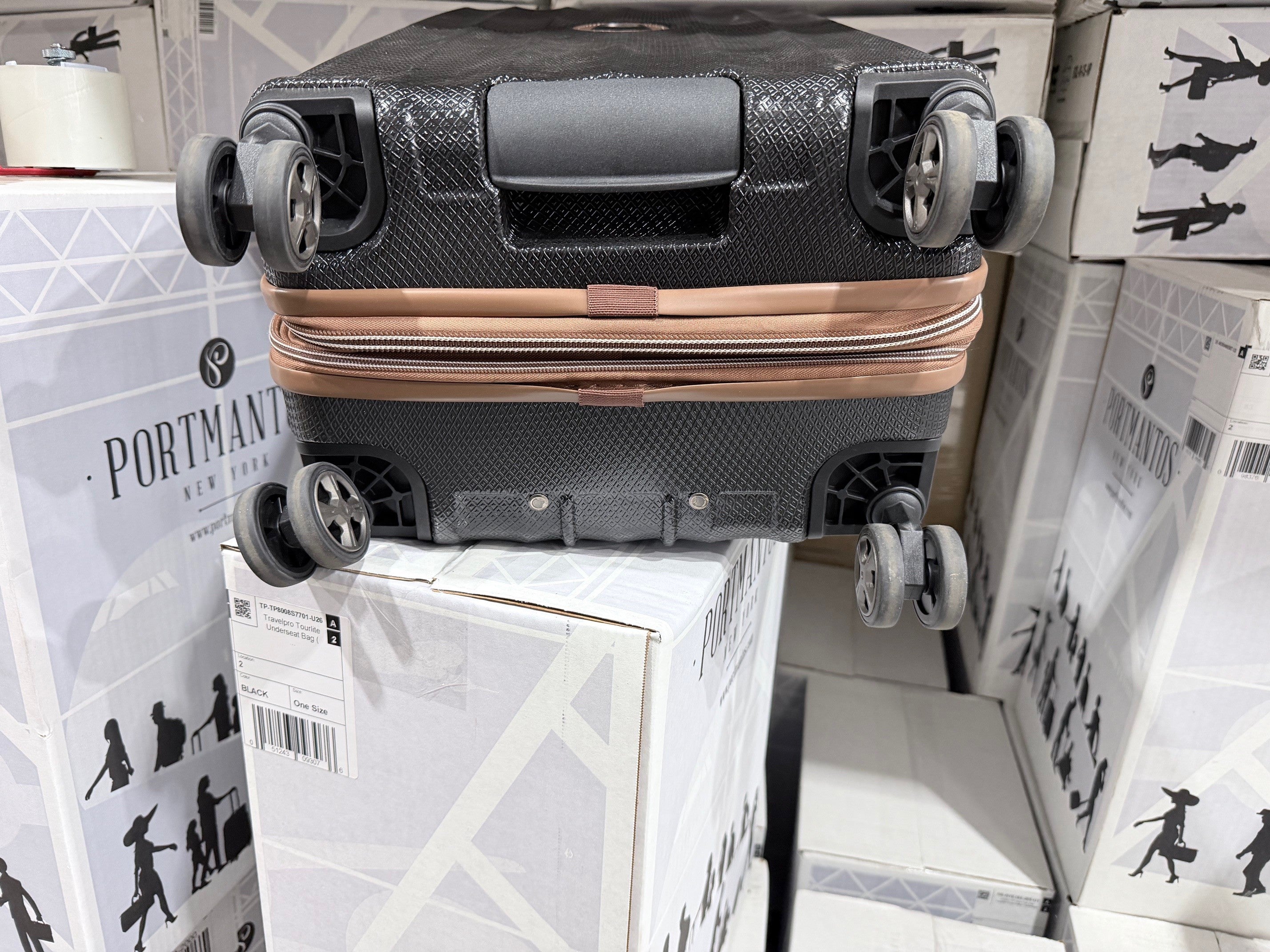 DELSEY Paris Carrousel Hardside Expandable Luggage with Spinner Wheels Black Carry On 21 Inch U6