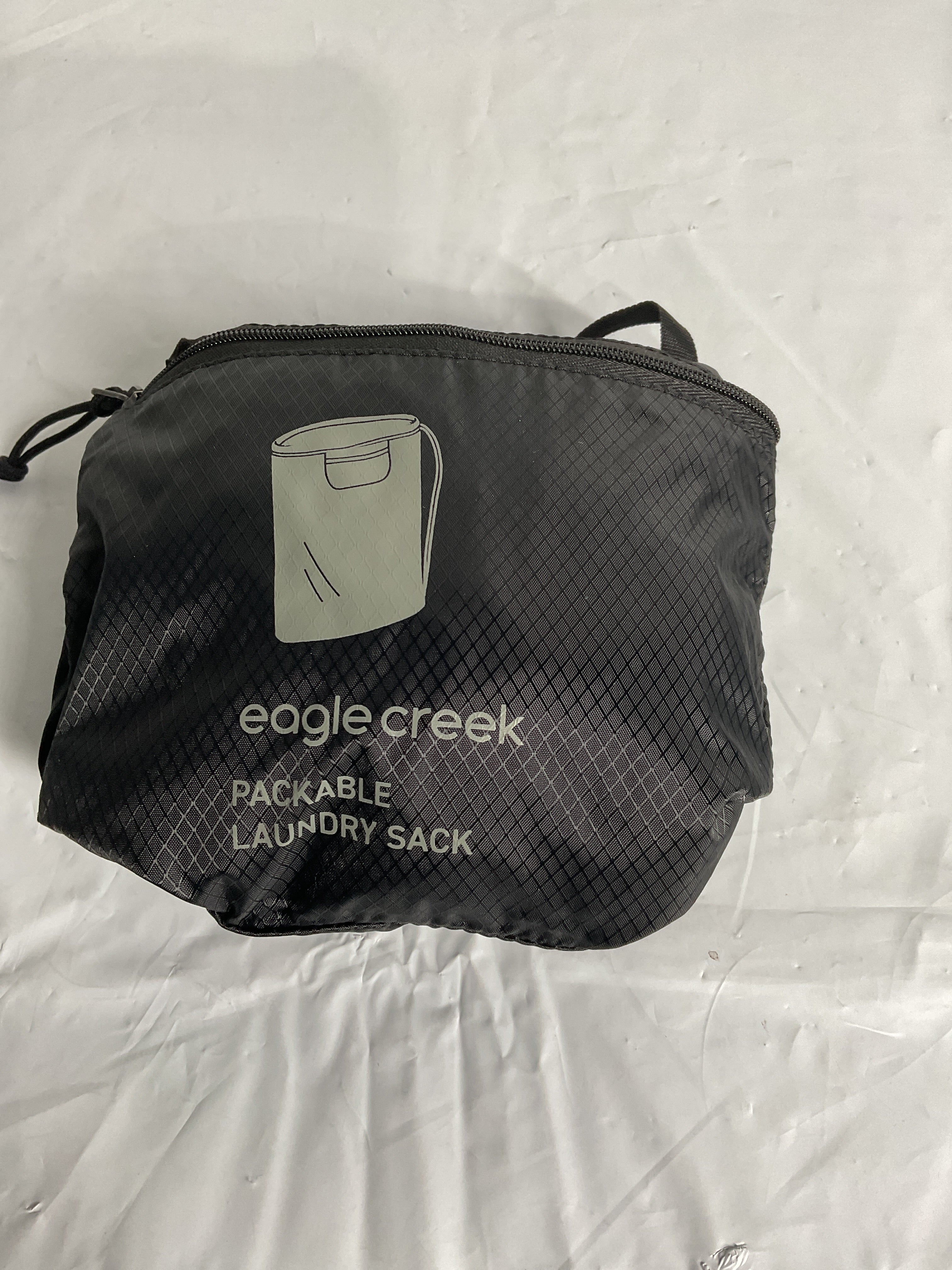 Eagle Creek Packable Laundry Sack ( Black , M/L ) Black M L U1