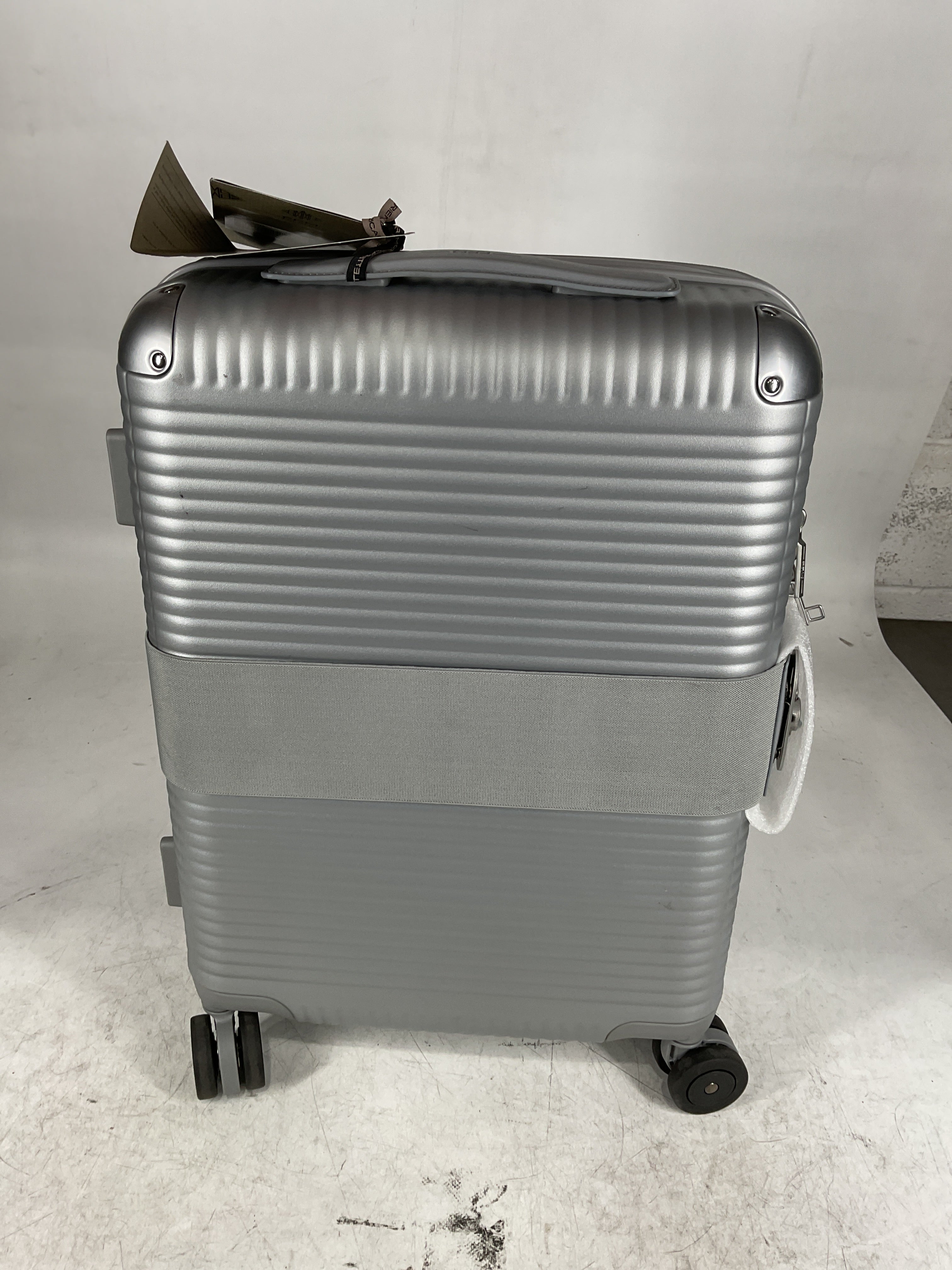 FPM Milano Bank Zip Spinner U1
