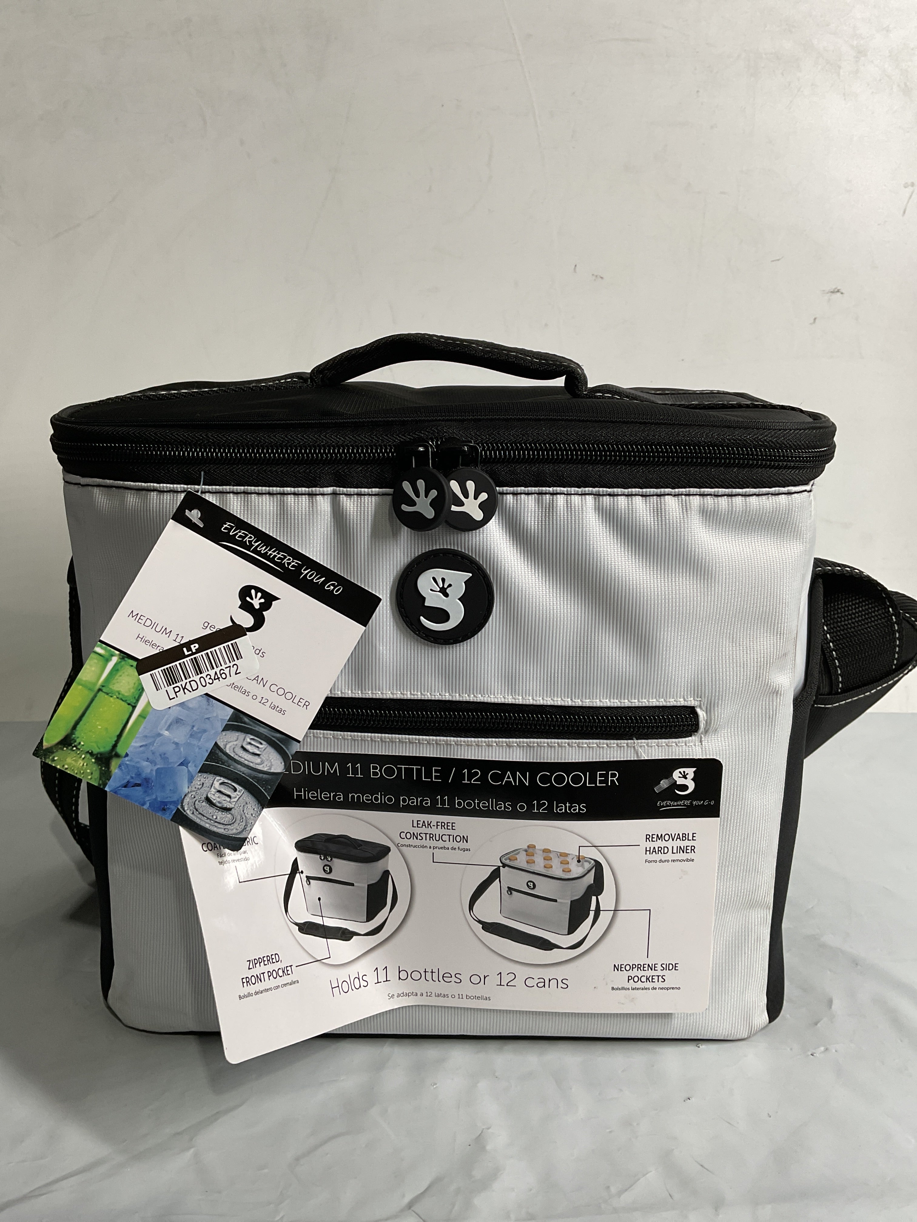 Geckobrands Medium 11 bottle / 12 Can Cooler with Removable Hard Liner ( White/Black , One Size ) White/Black One Size U2