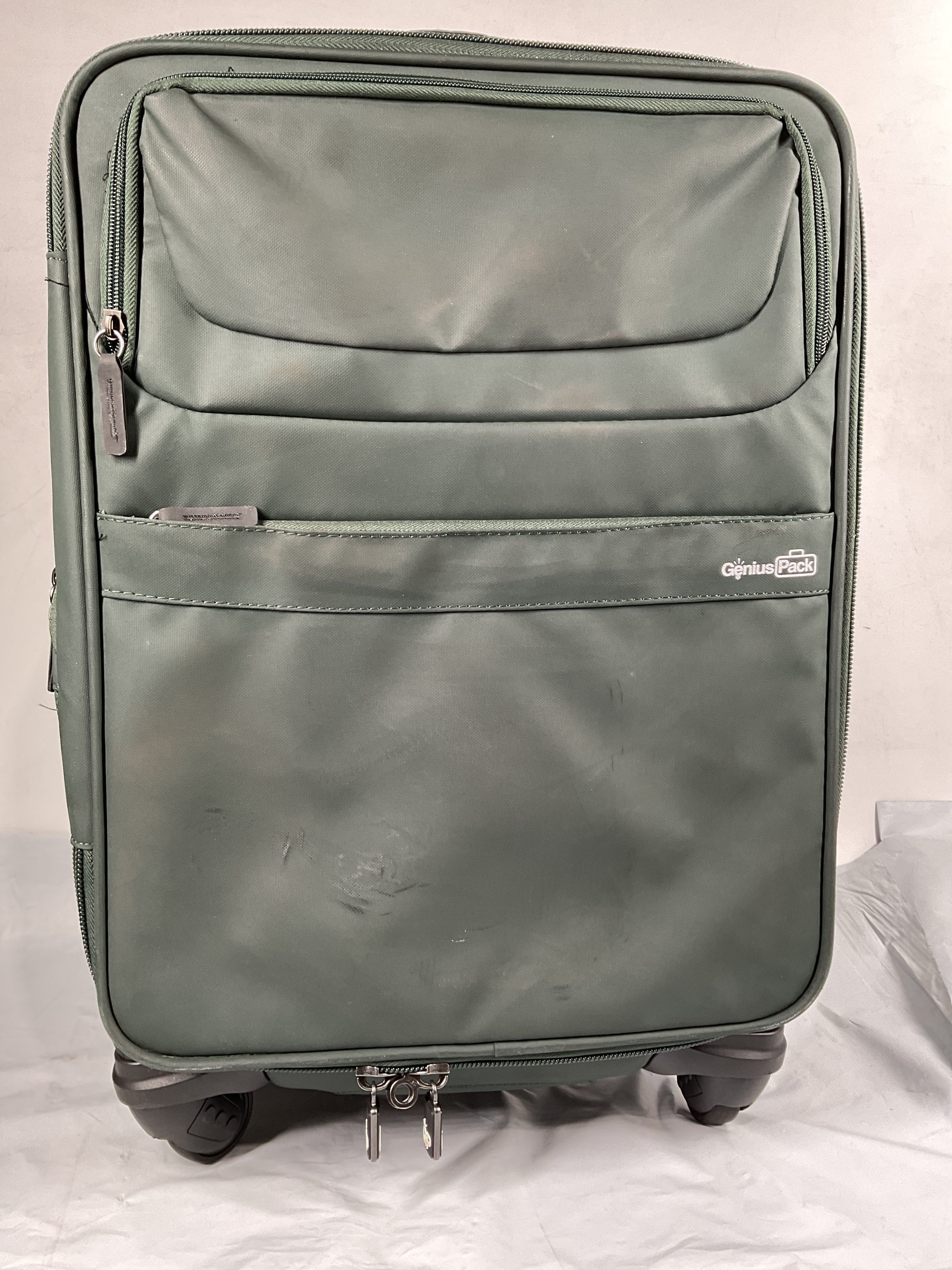 Genius Pack G4 22" Carry On Spinner Luggage - Smart, Organized, Lightweight Suitcase ( Hunter Green ) Hunter Green  U3