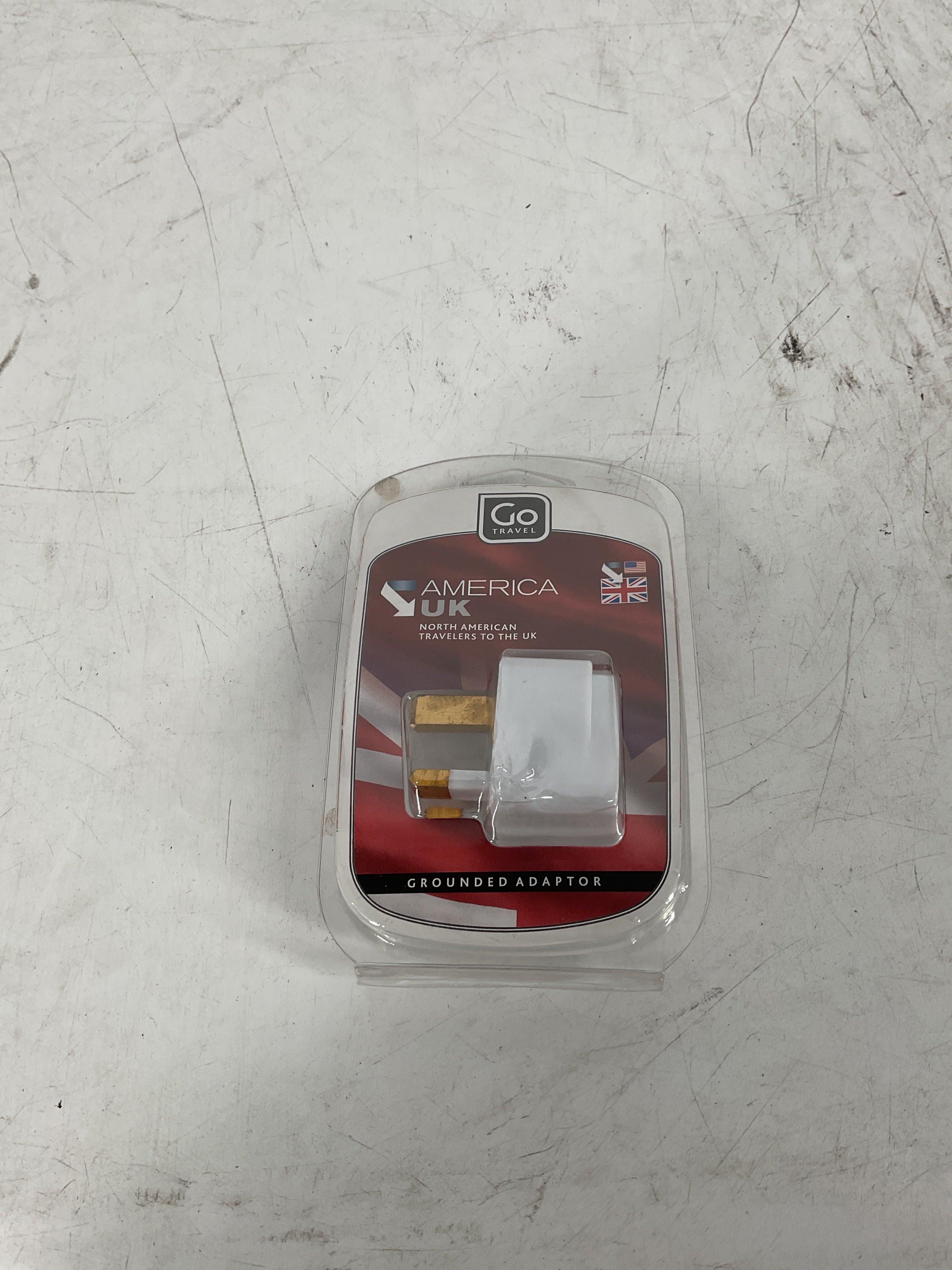 Design Go UK Grounded Adaptor, White White  U1