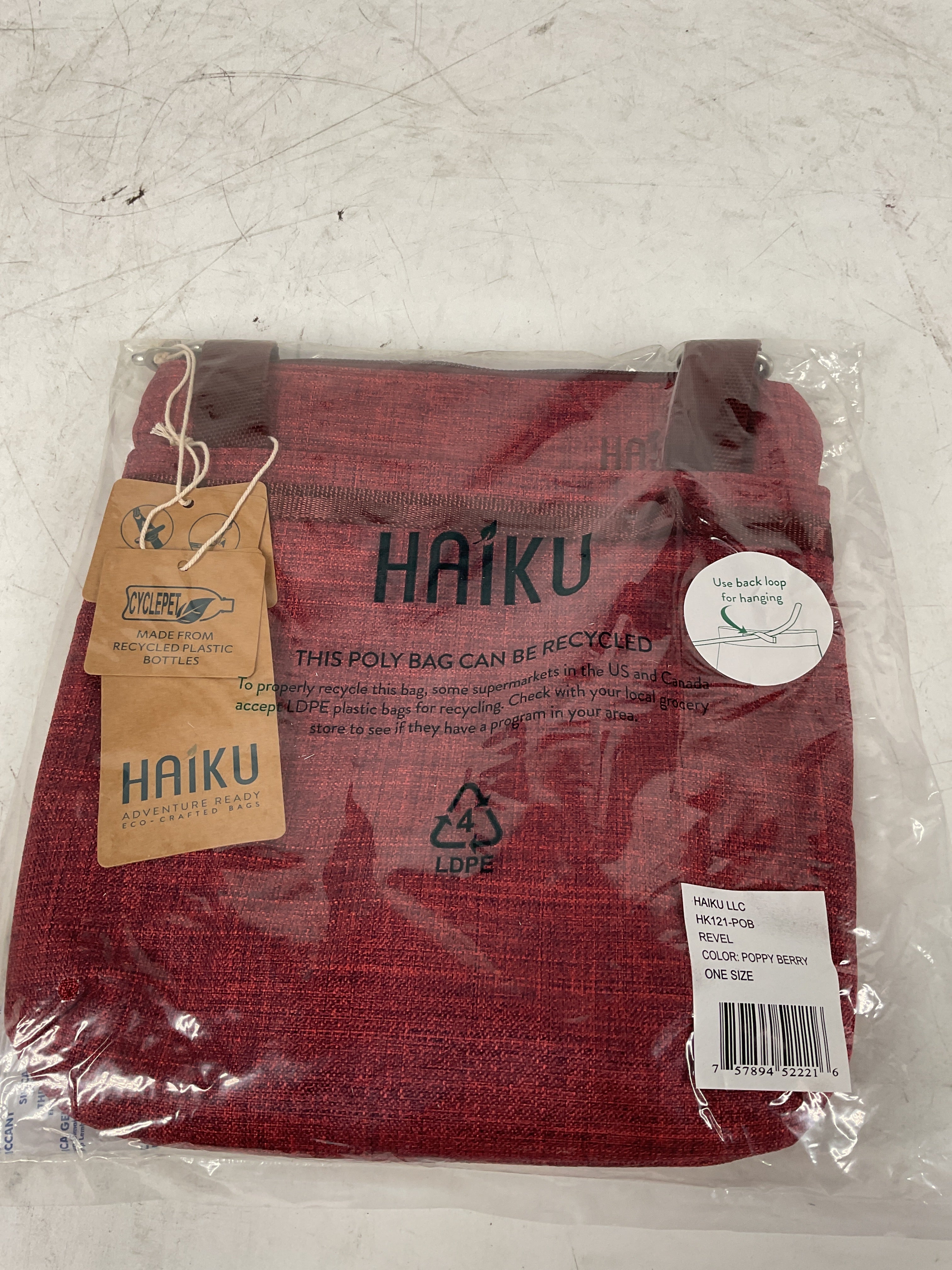 Haiku Revel Poppy Berry One Size U3