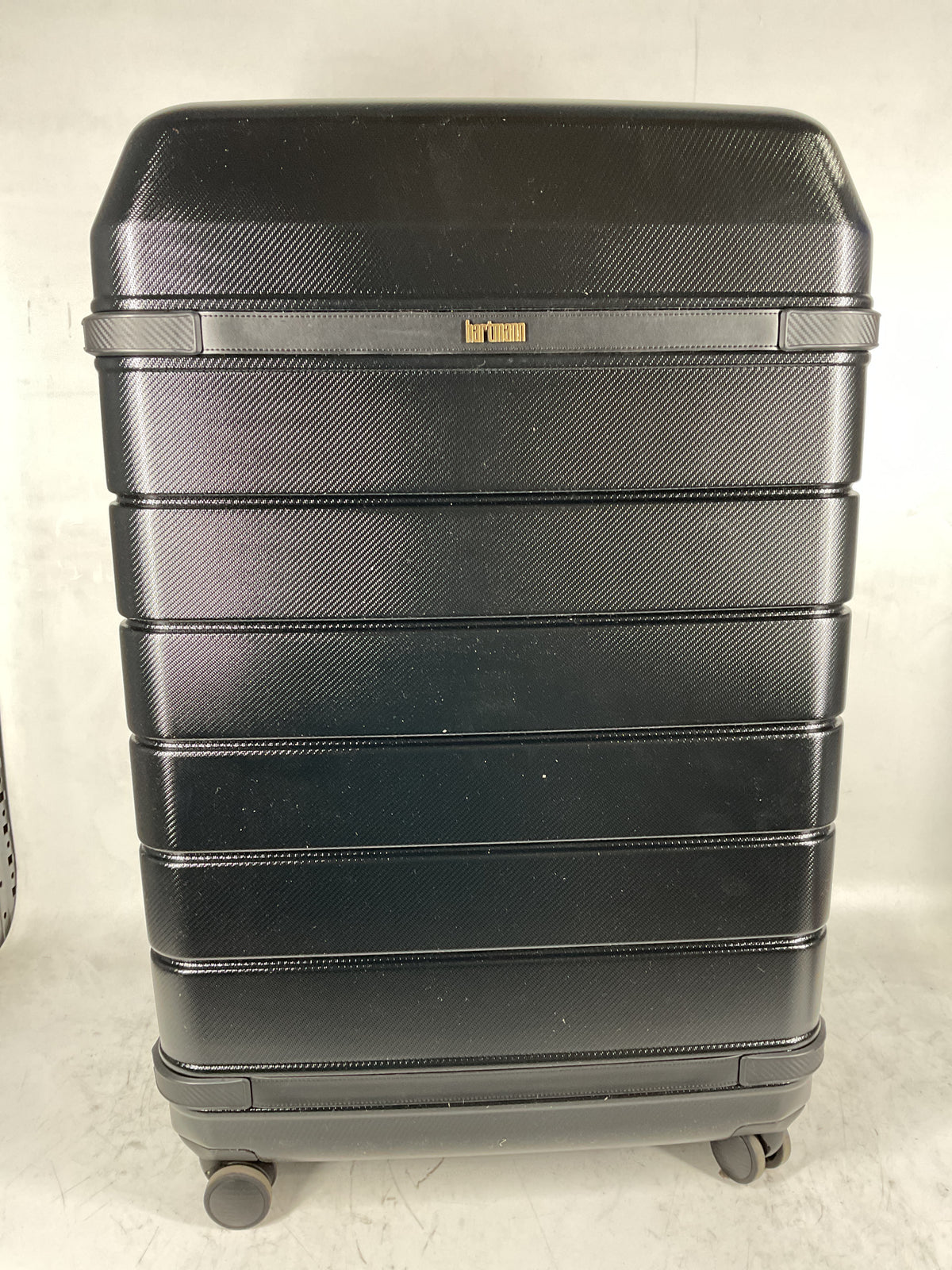 Hartmann Luxe Long Journey Spinner Black with Black Trim  U1