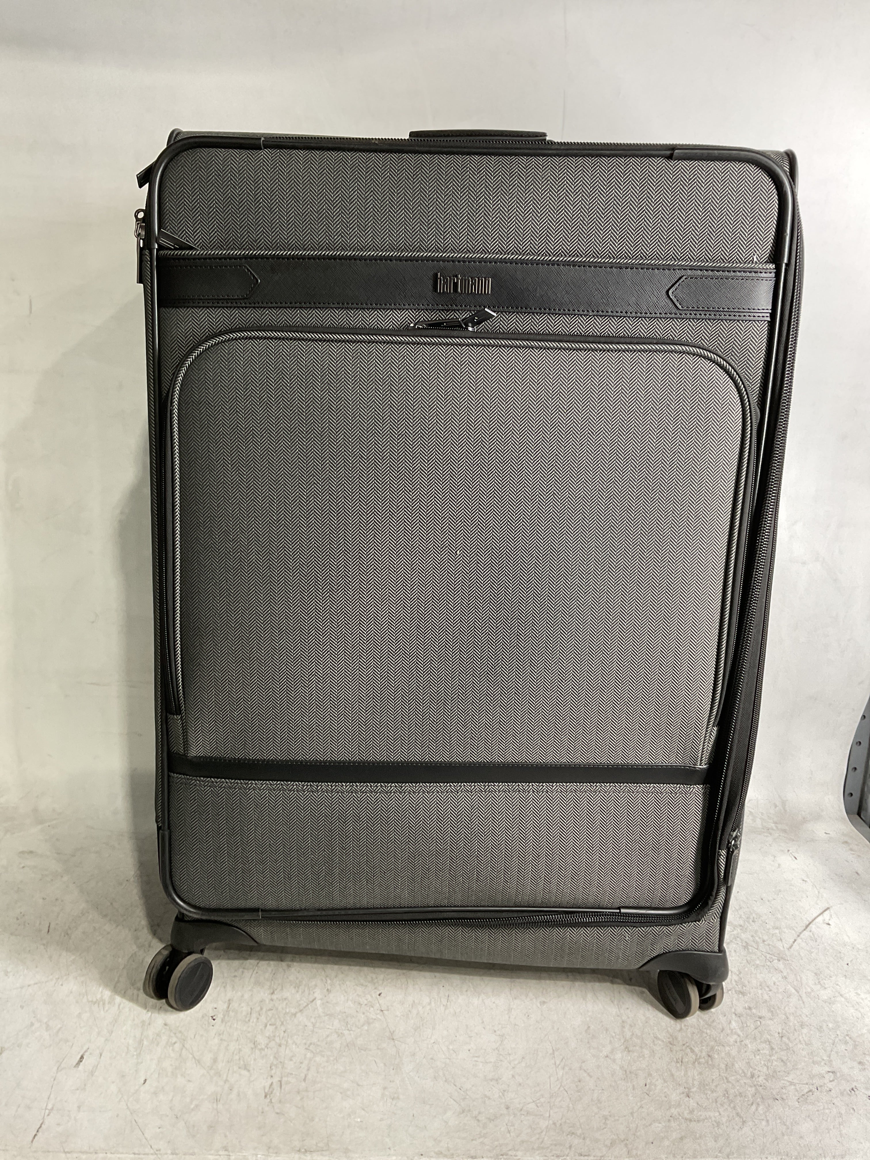 Hartmann Herringbone Deluxe Extended Journey Expandable Spinner ( Black Herringbone , One Size ) Black Herringbone One Size U2