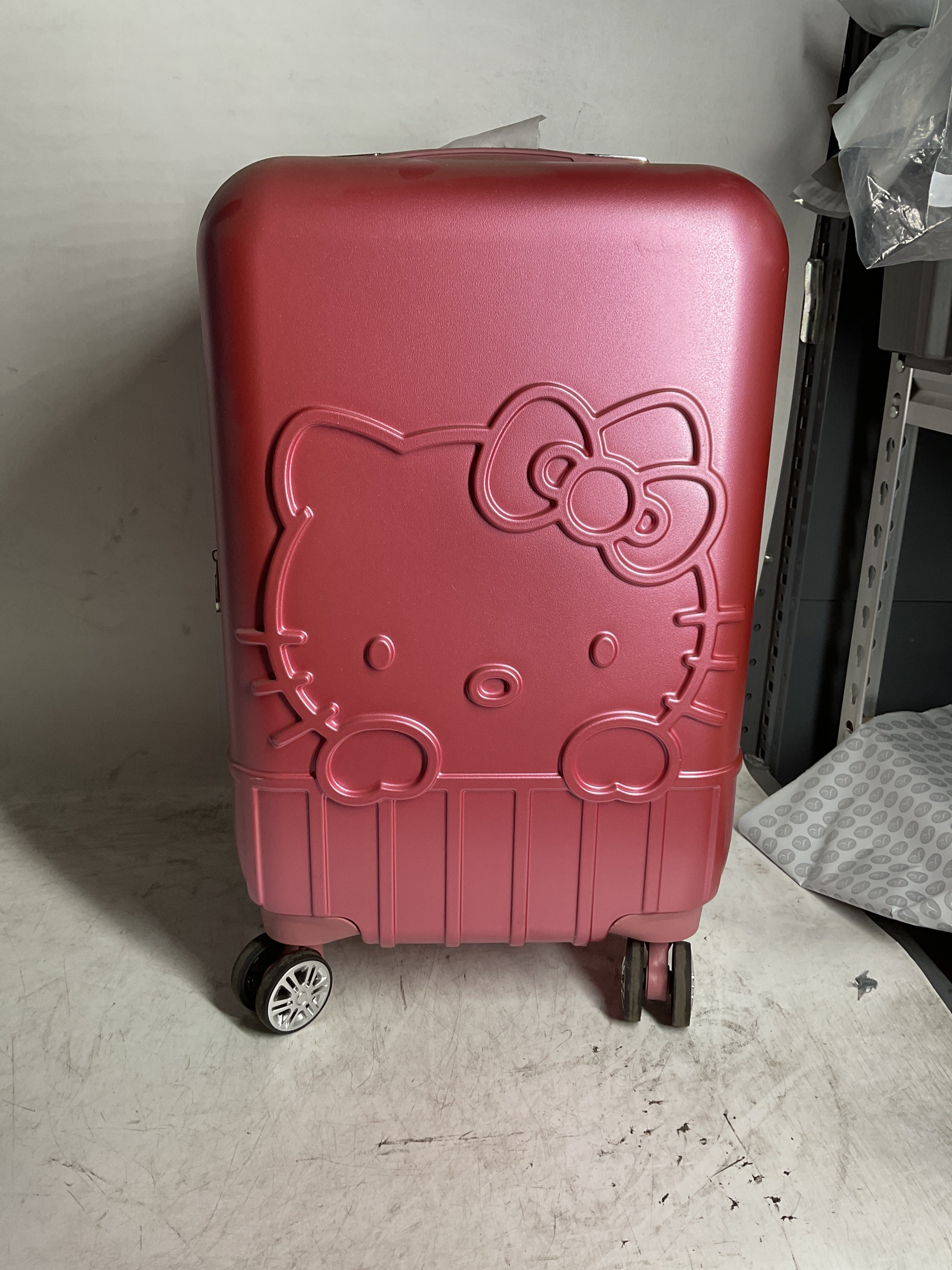 FUL Hello Kitty 21 Inch Carry On Luggage, Molded Hardshell Rolling Suitcase with Spinner Wheels, Pink Pink 21 Inch U1