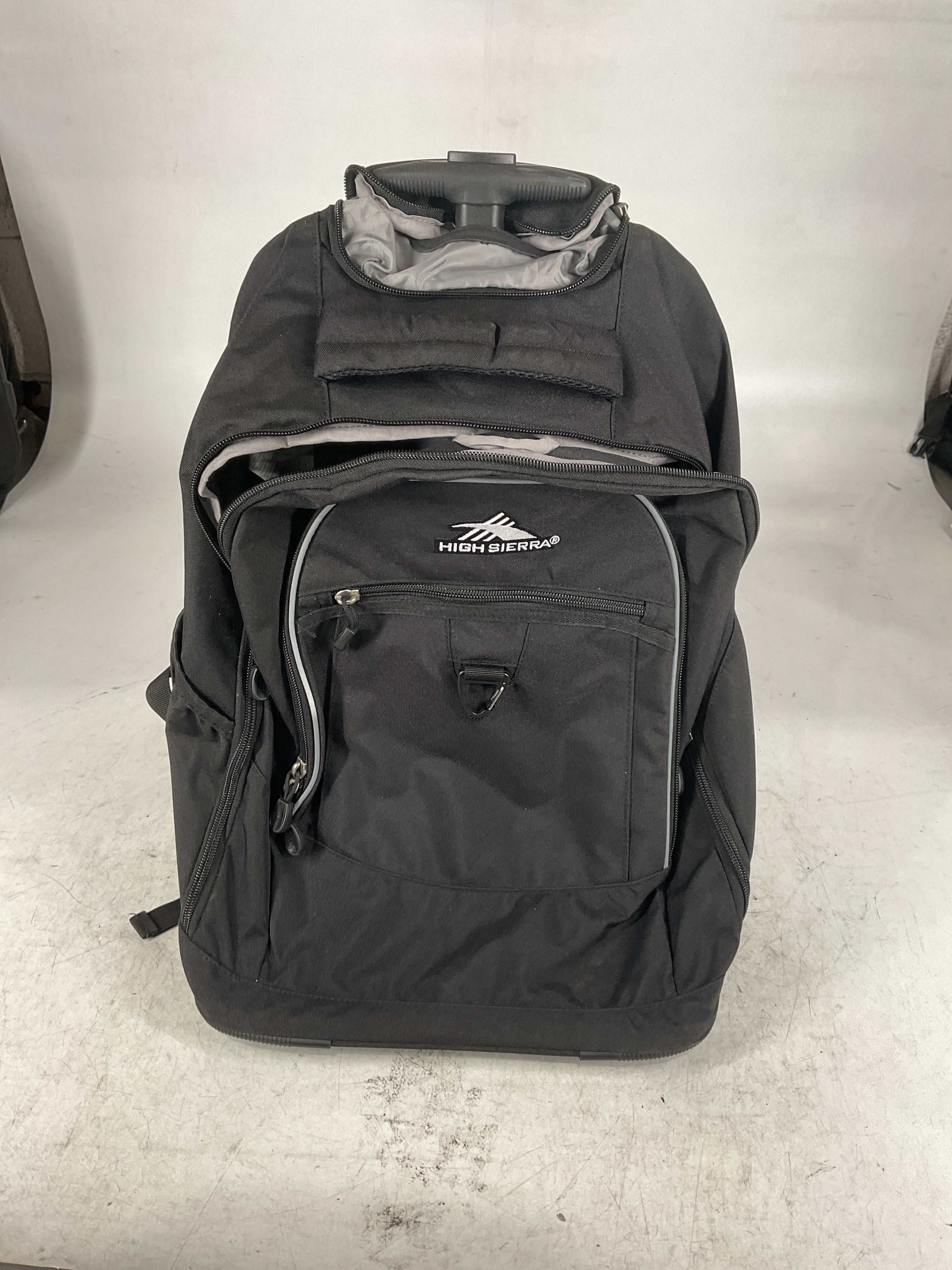 High Sierra Chaser Wheeled Backpack U1