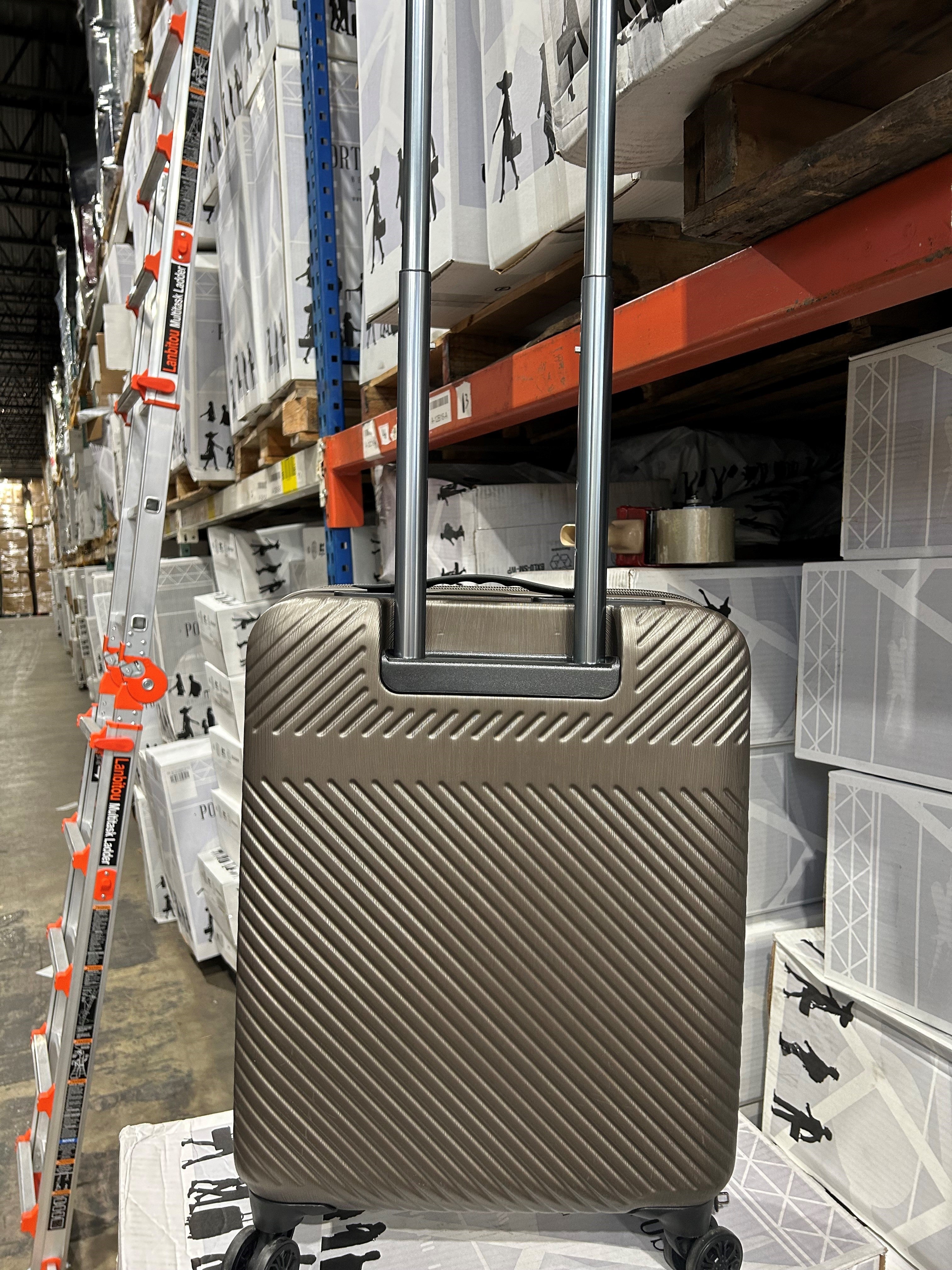 Heys America Charge-A-Weigh II Spinner Luggage U1