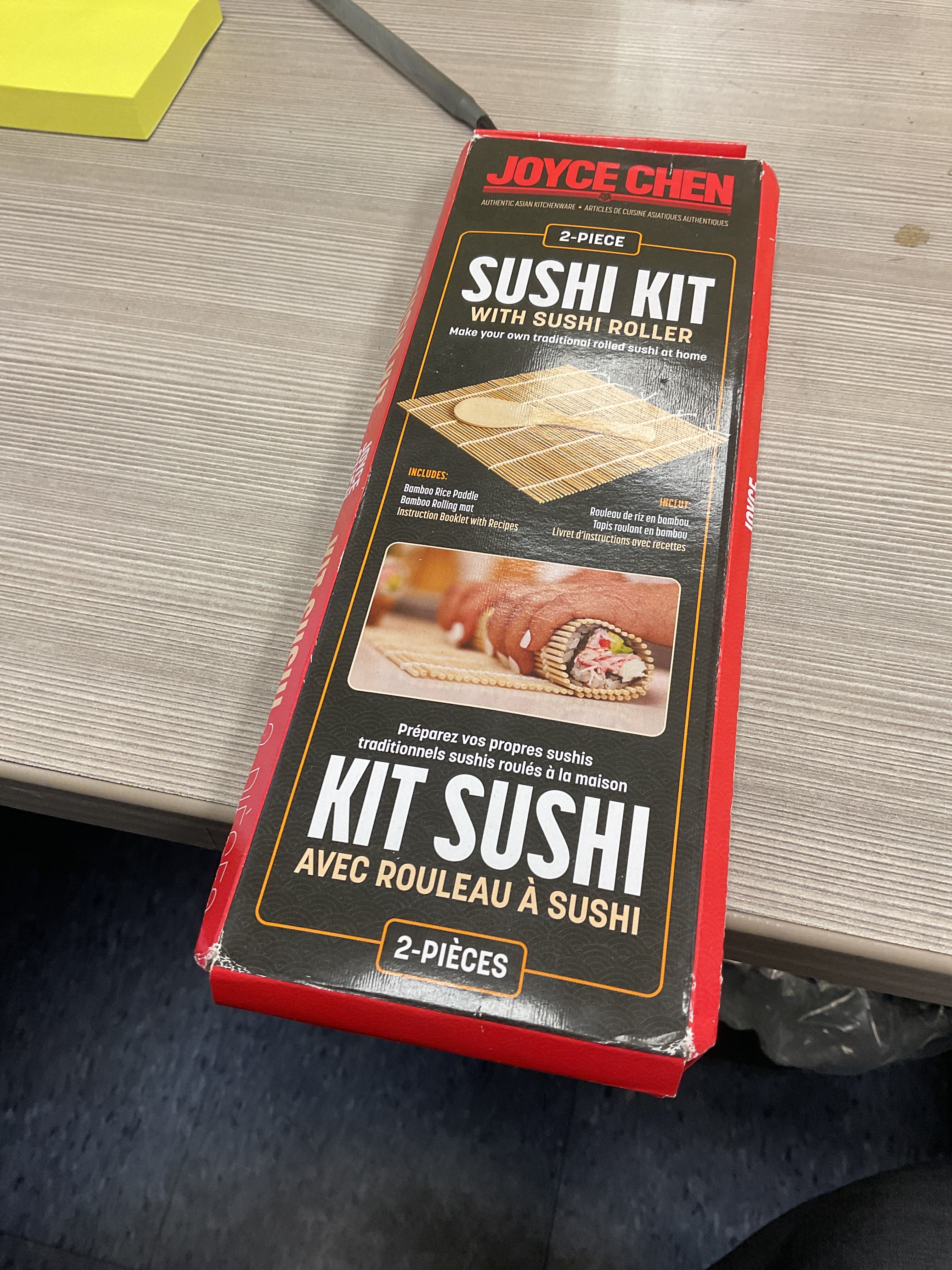 Joyce Chen 3-Piece Sushi Making Kit with Sushi Roller U1