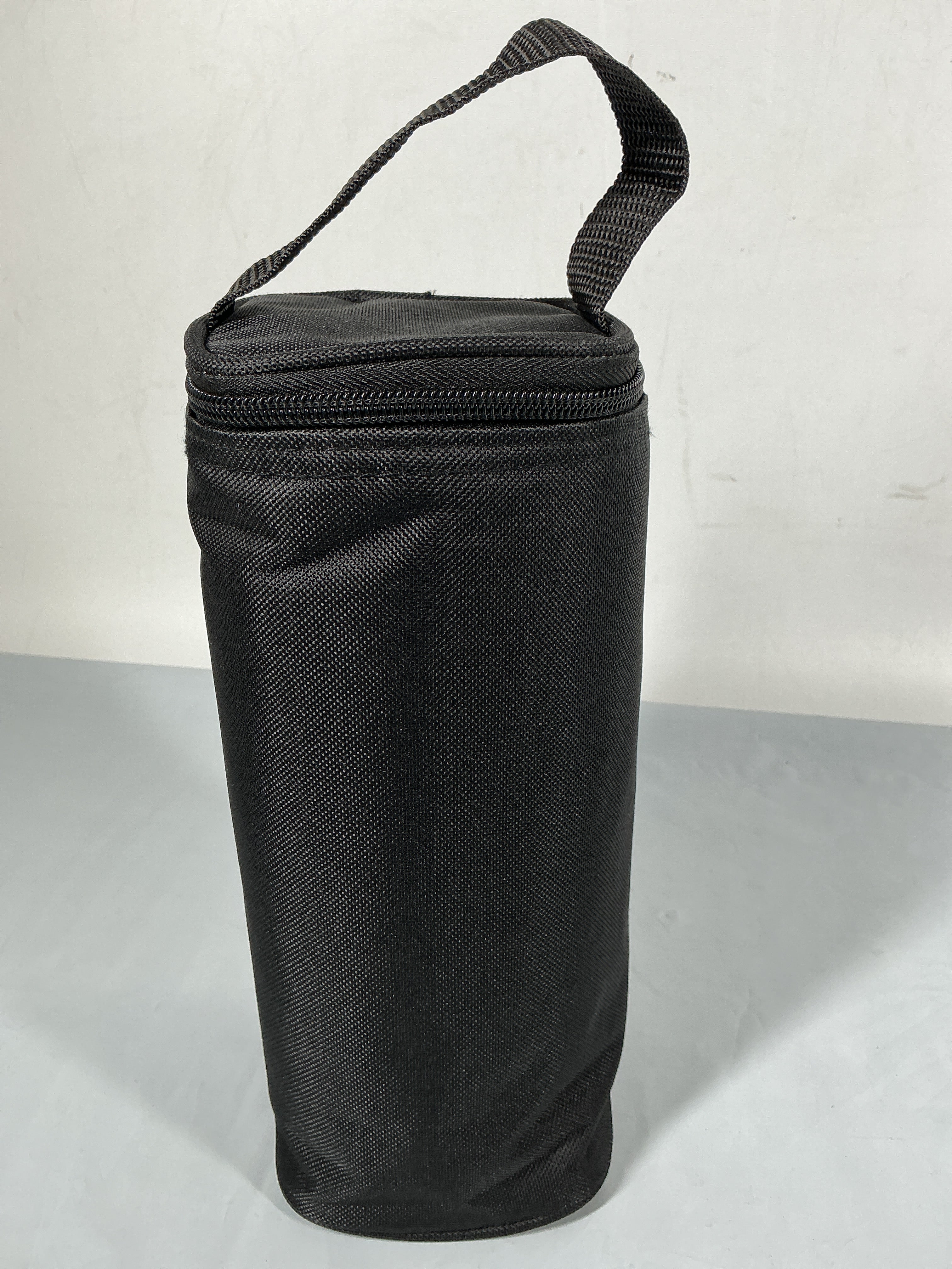 J.L. Childress Breastmilk Cooler Bag - Ice Pack Included - Insulated & Leak Proof Newborn Bottle Bag - Fits 1-2 Bottles - Bottle Bag for Daycare - Breastmilk Cooler Bag for Travel ( Black , One Size ) Black One Size U3