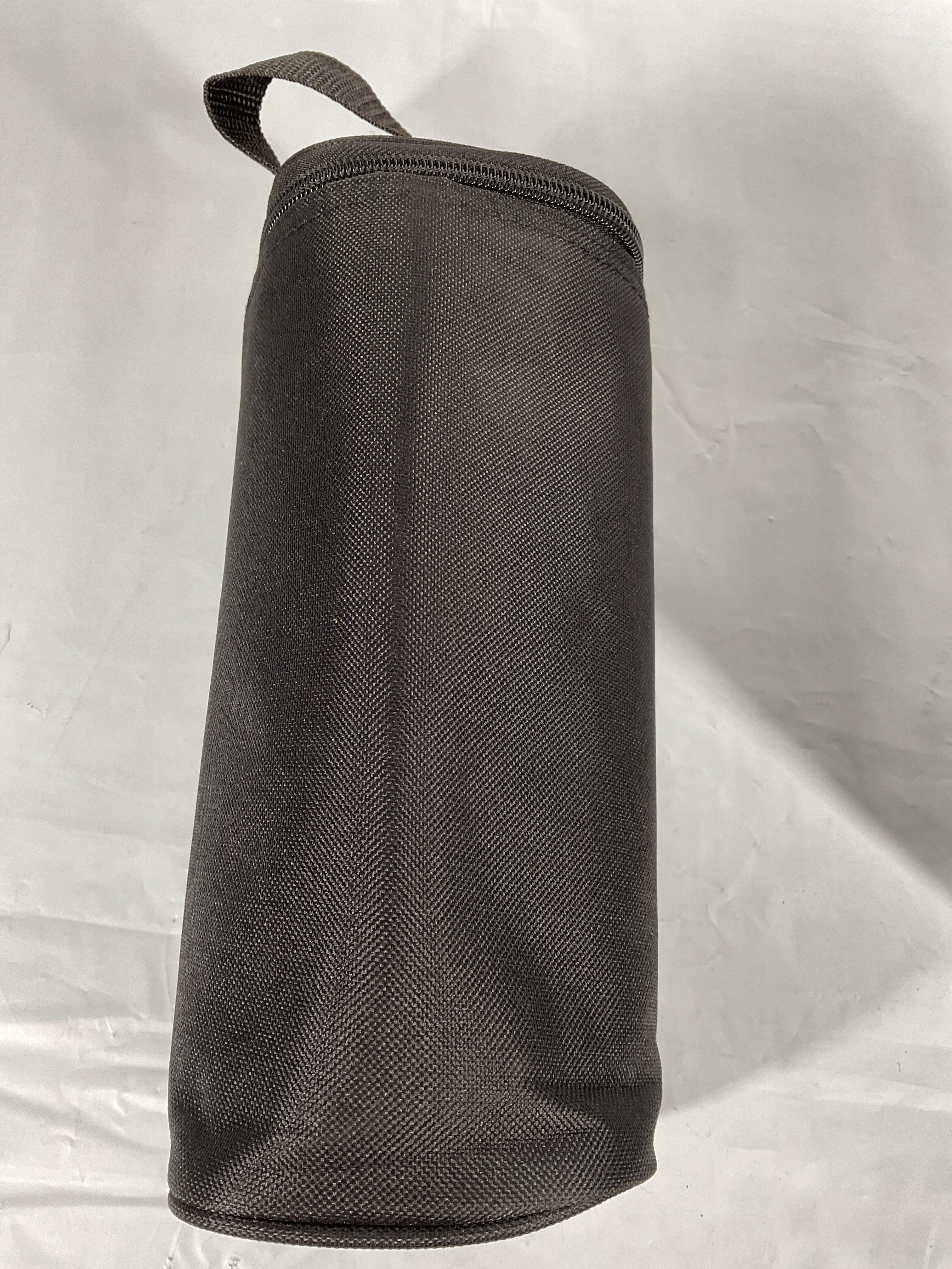 J.L. Childress Breastmilk Cooler Bag - Ice Pack Included - Insulated & Leak Proof Newborn Bottle Bag - Fits 1-2 Bottles - Bottle Bag for Daycare - Breastmilk Cooler Bag for Travel ( Black , One Size ) Black One Size U4