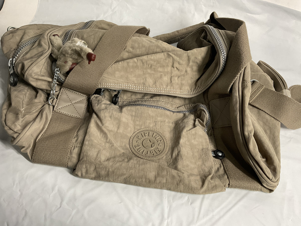Kipling Anatomy 24" Medium Duffel ( white sand, One Size ) white sand One Size U1