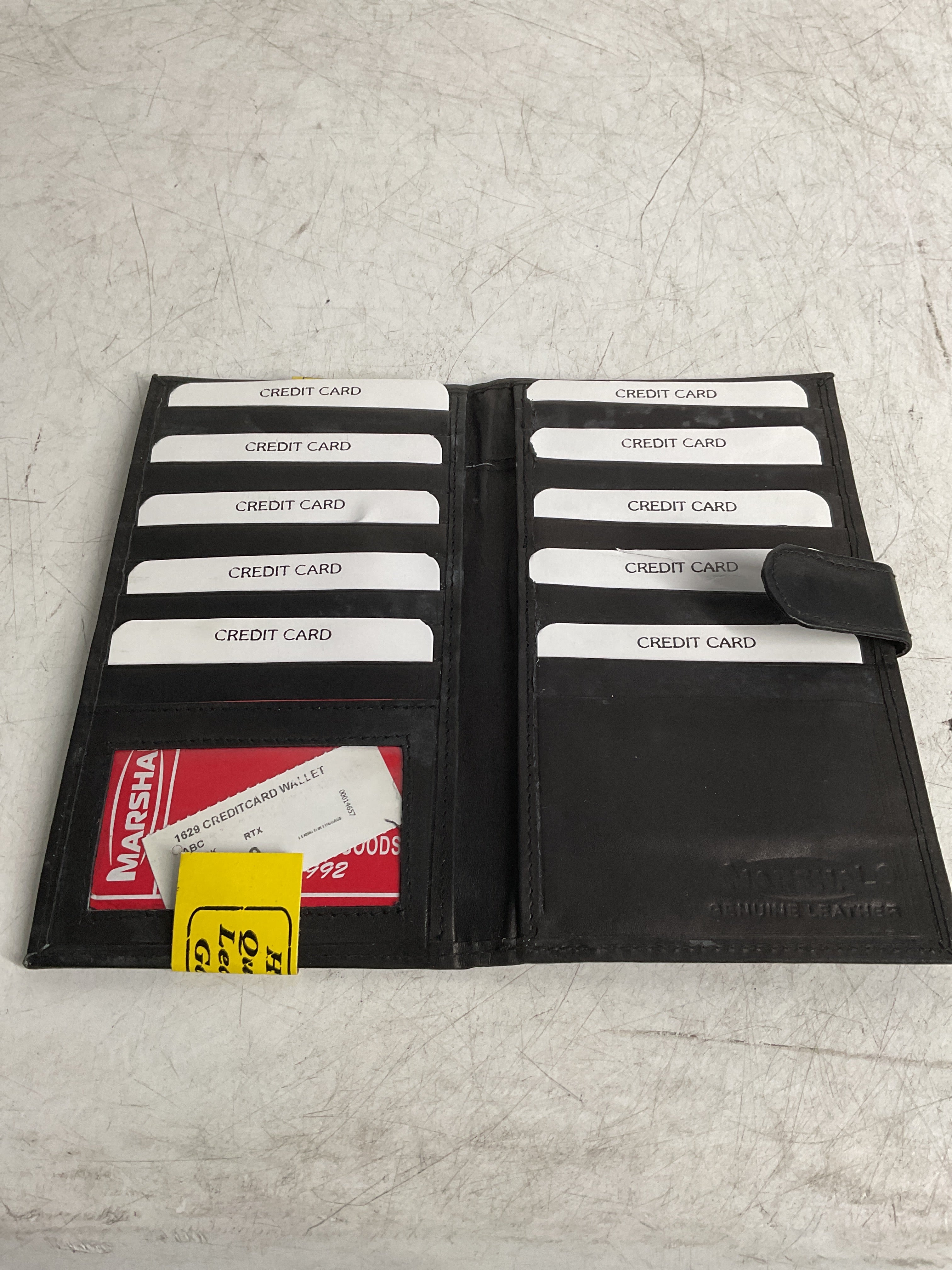 Marshall 1629 Credit Card WalletU1