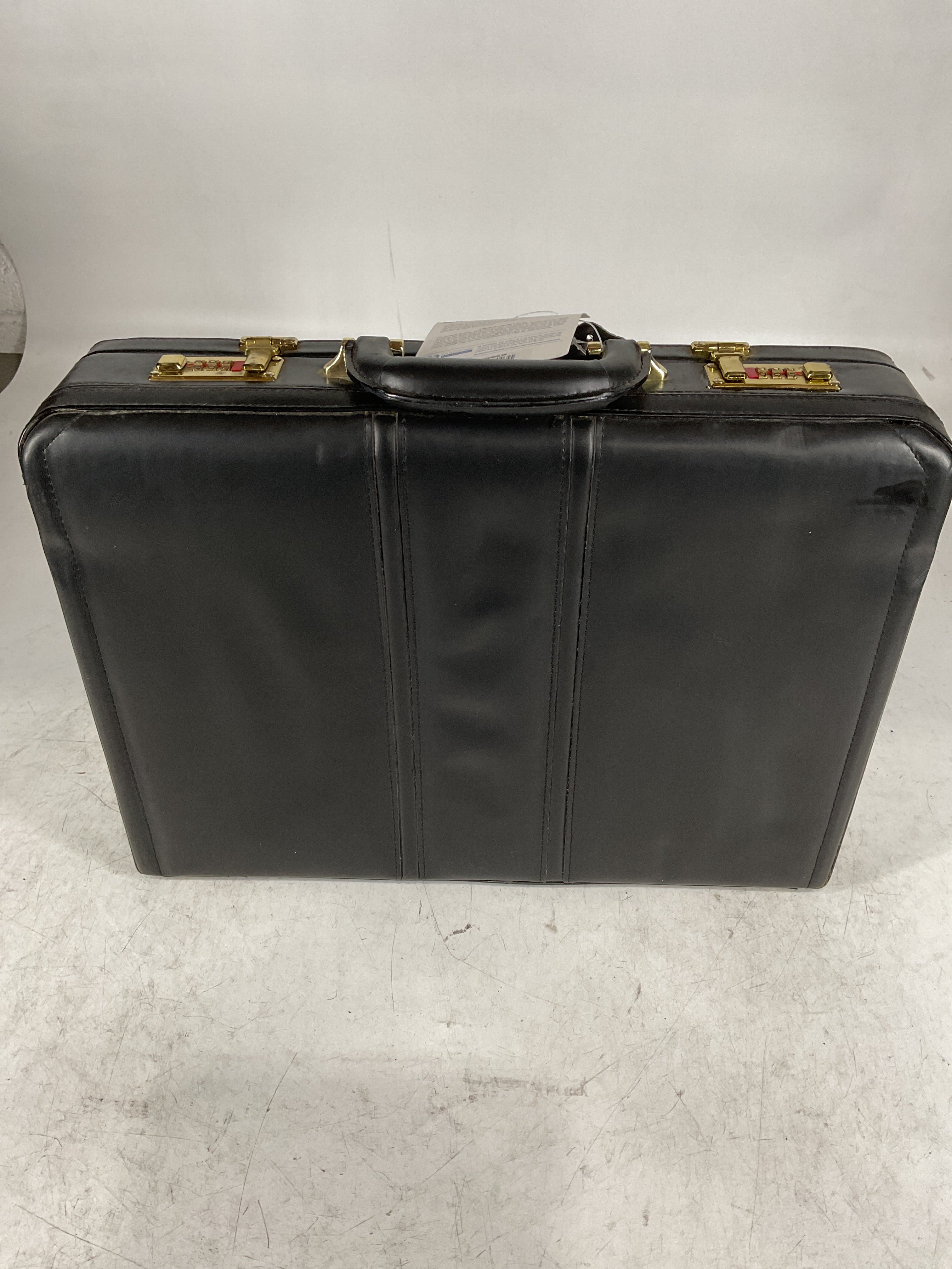 McKlein USA Coughlin Leather 4.5" Expandable Attache Briefcase U1