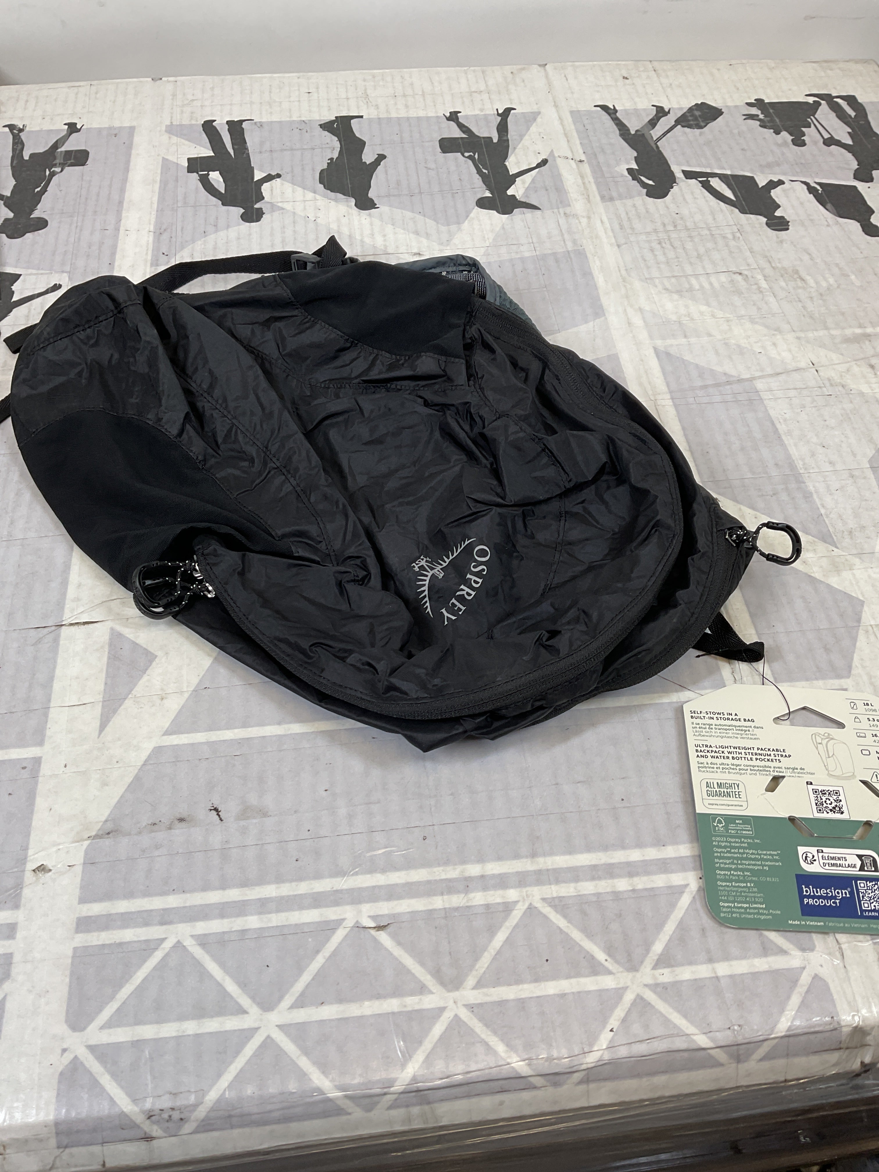 Osprey Packs Ultralight Stuff Pack ( Black , One Size ) Black One Size U5