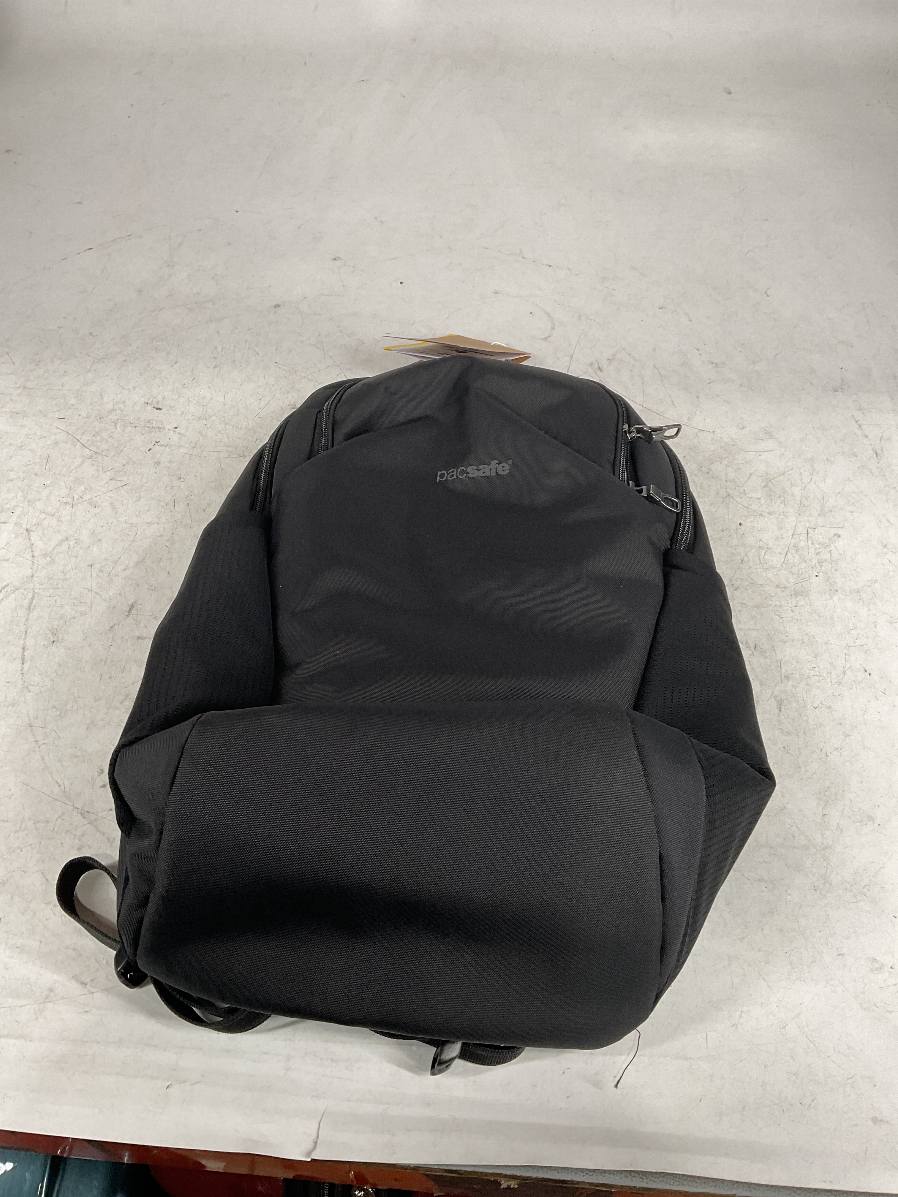 Pacsafe Vibe 20 Anti-Theft 20L Backpack U1