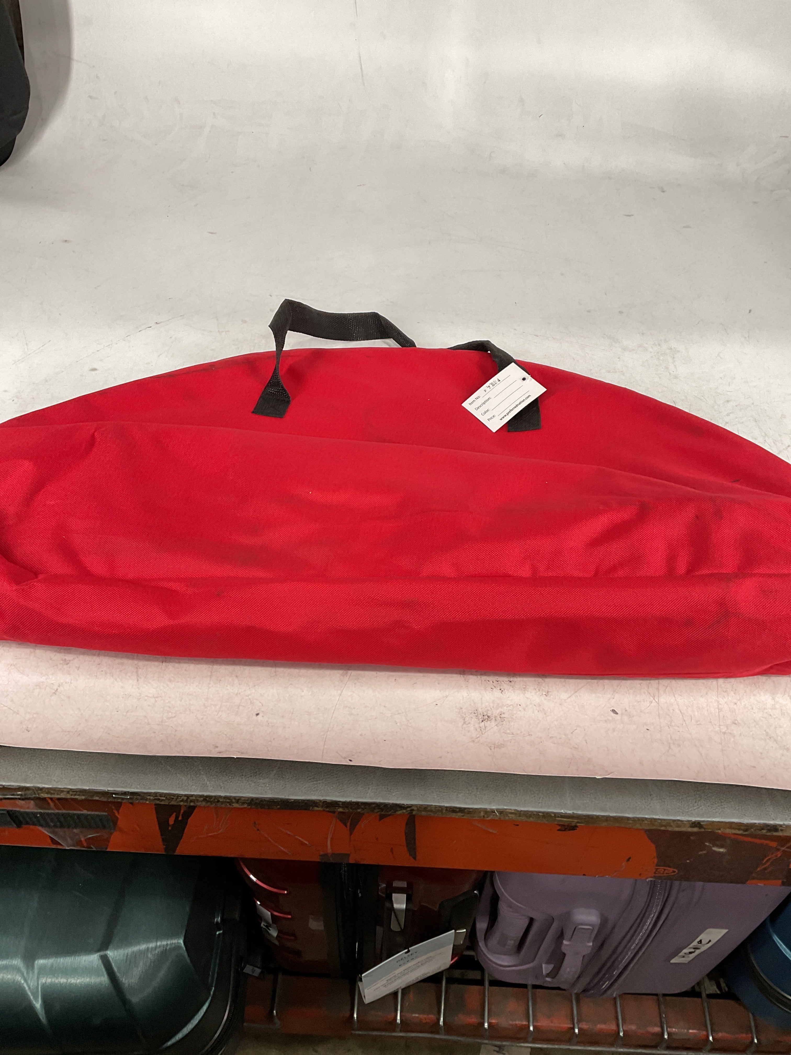 Preferred Nation Folding Table Red One Size U2