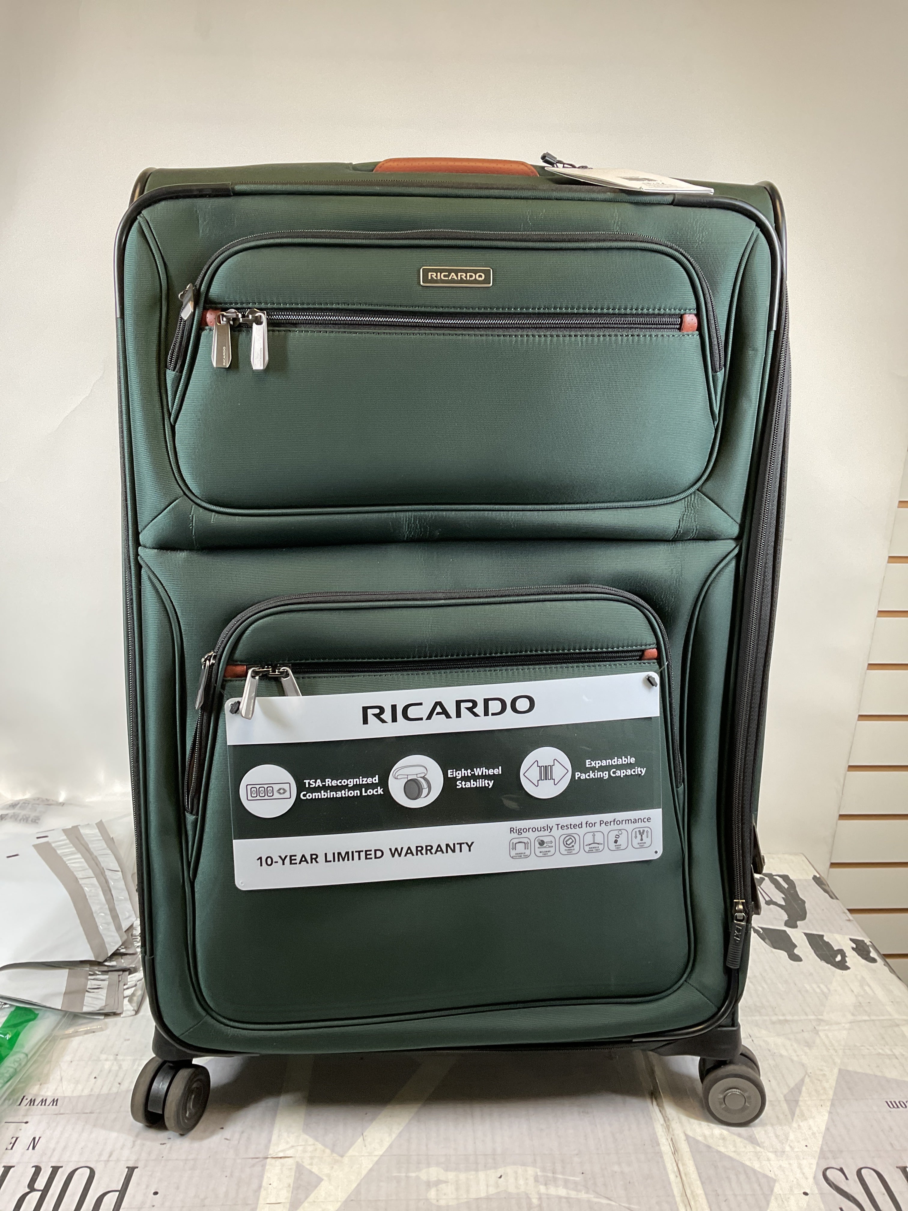 Ricardo Beverly Hills Montecito 3.0 Softside Luggage Collection  Expandable Suitcases with Wheels and TSA Lock, 29" Large Check-In ( Hunter Green , 29-inch Large Check-in ) Hunter Green 29 Inch Large Check In U1