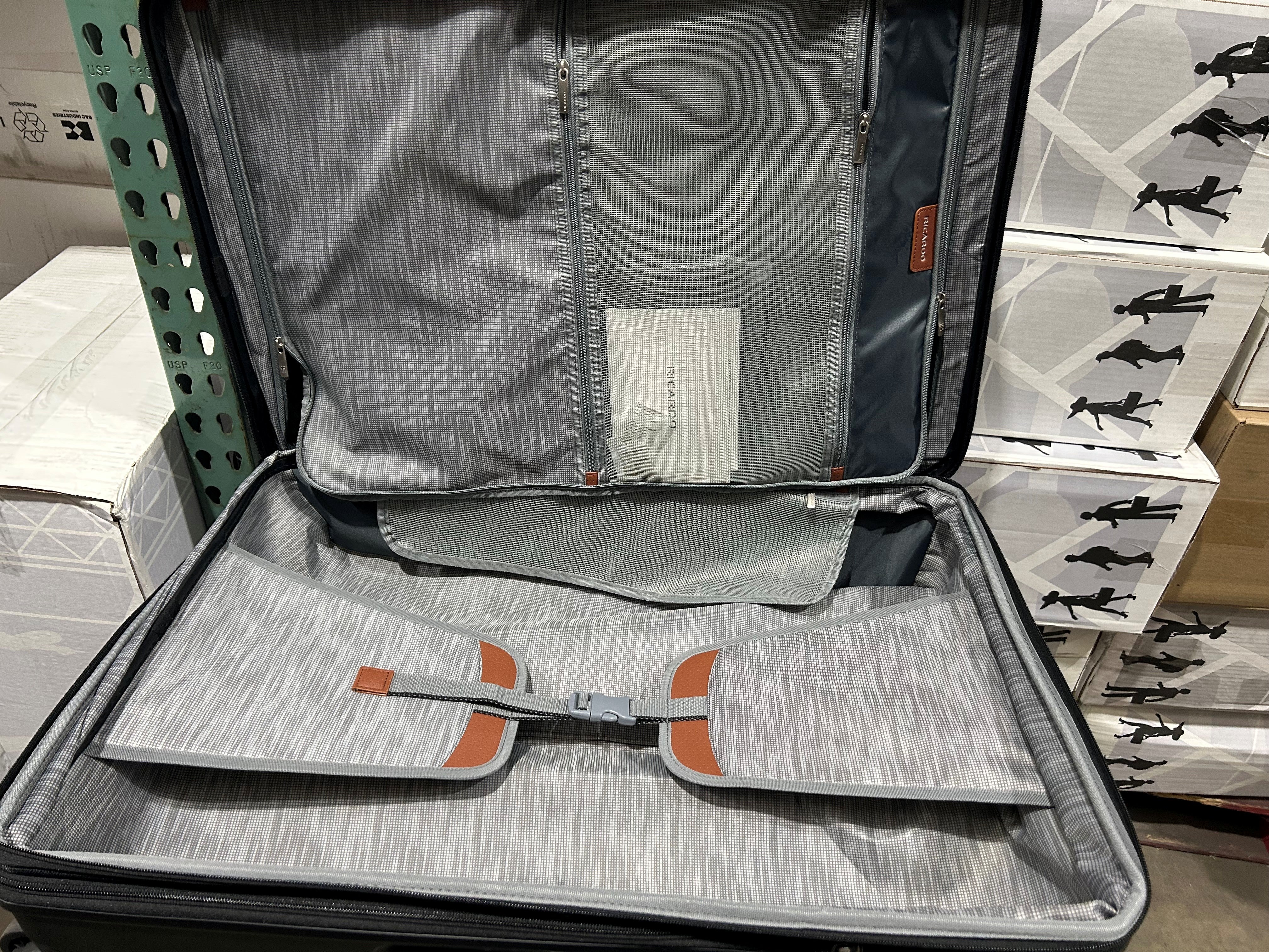 Ricardo Beverly Hills Montecito 2.0 Hardside with Dual Spinning Wheels, Expandable with Comfort Grip for Easy Packing and Moving, Men and Women U1