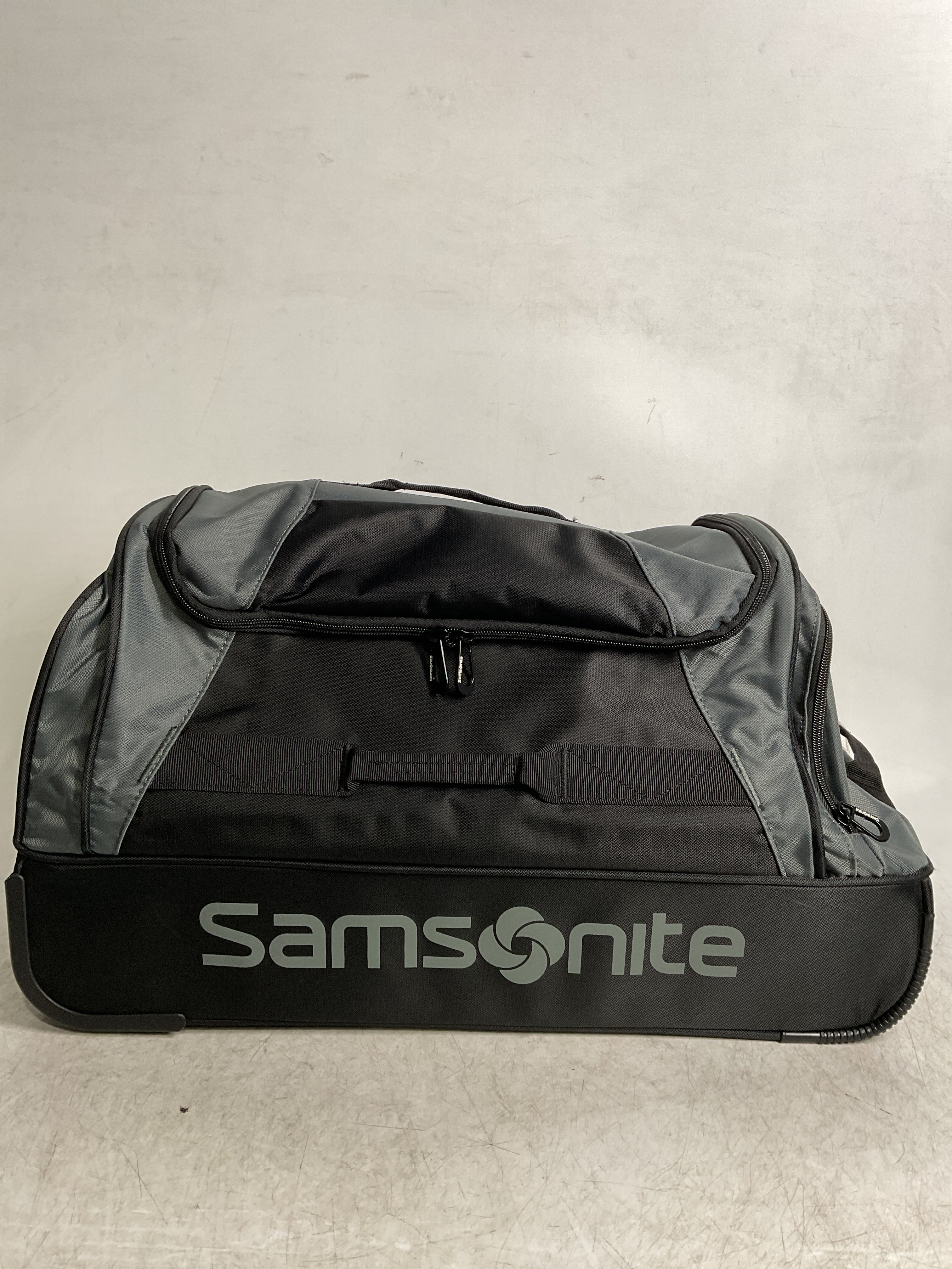 Samsonite Andante 2 Wheeled 22-Inch Duffle ( Riverrock/Black , 22-Inch ) Riverrock/Black 22 Inch U1