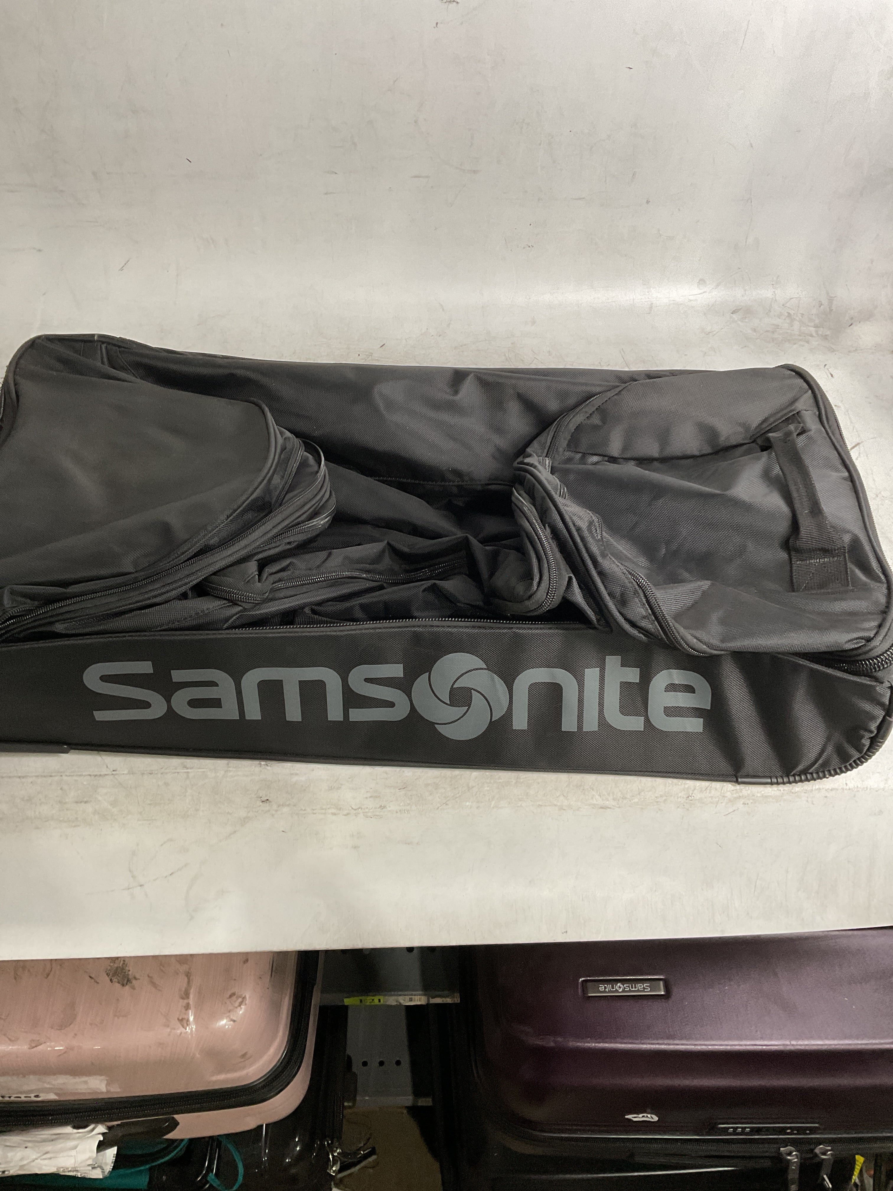 Samsonite Andante 2 Wheeled 28-Inch Duffle ( All Black , 28-Inch ) All Black 28 Inch U11