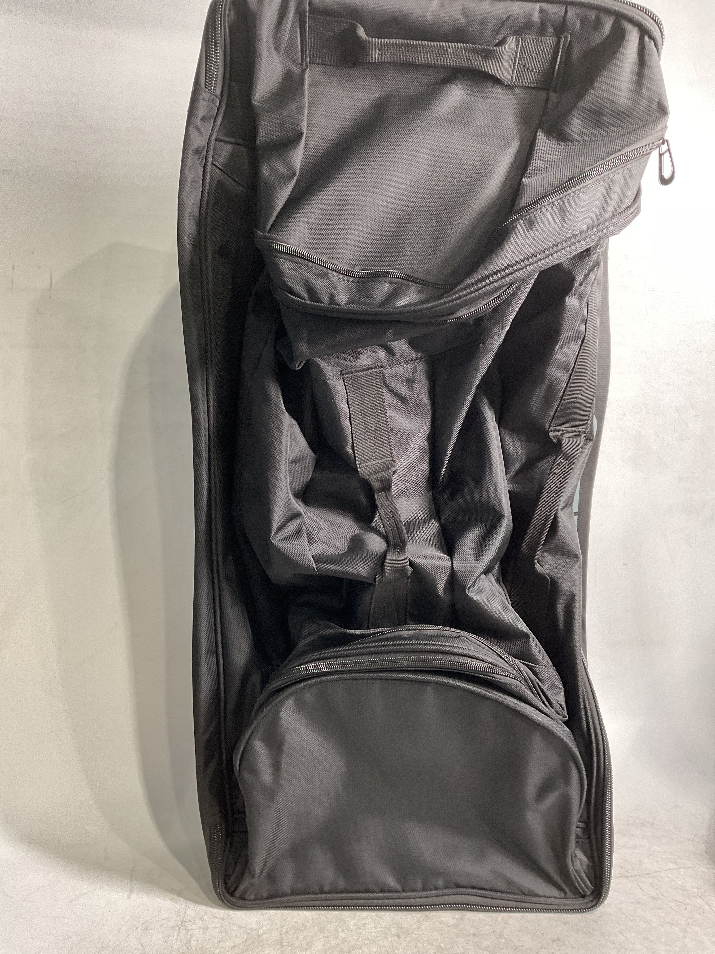 Samsonite Andante 2 Wheeled 32-Inch Duffle ( All Black , 32-Inch ) All Black 32 Inch U1