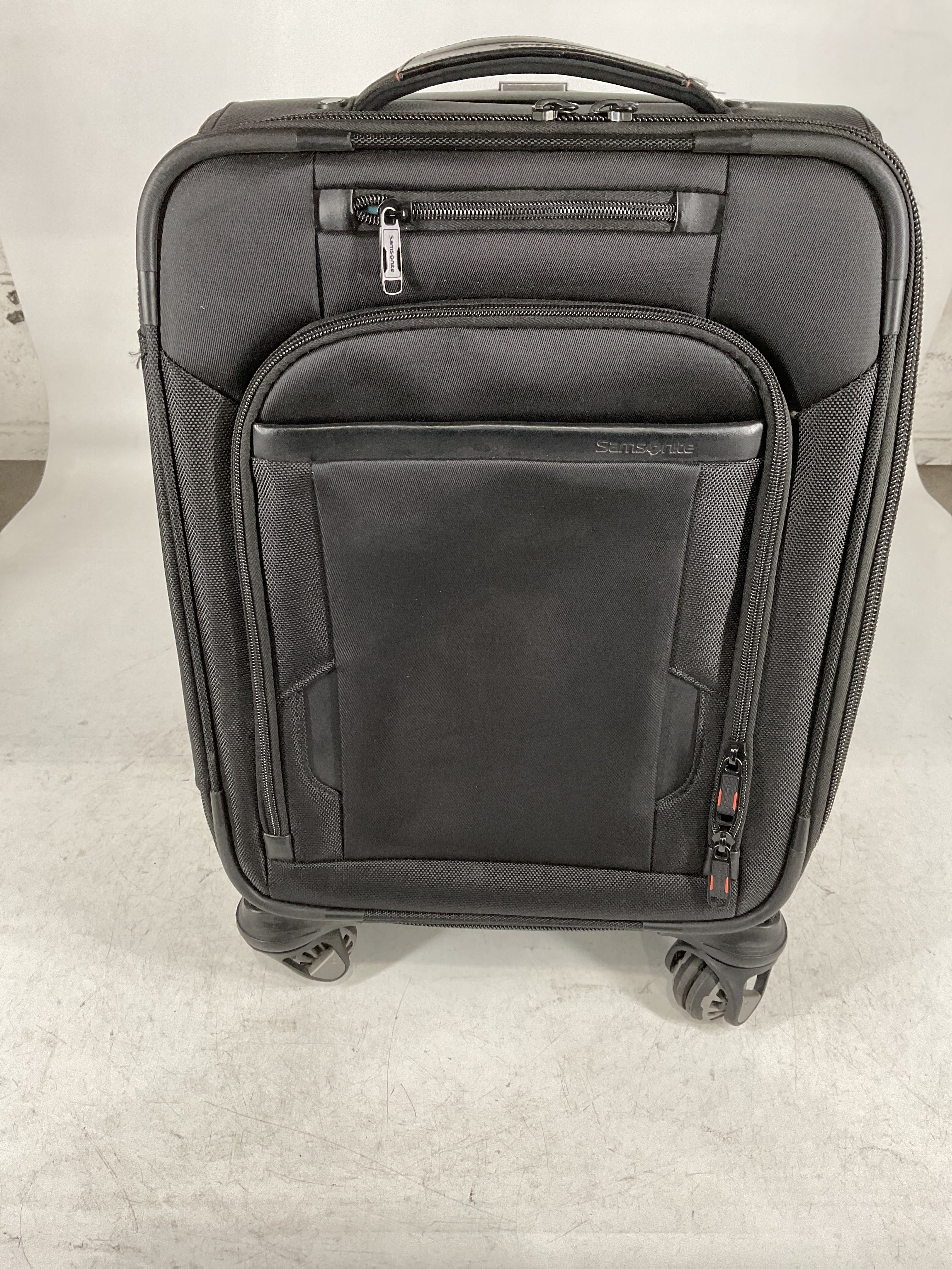 Samsonite PRO Expandable Spinners U3
