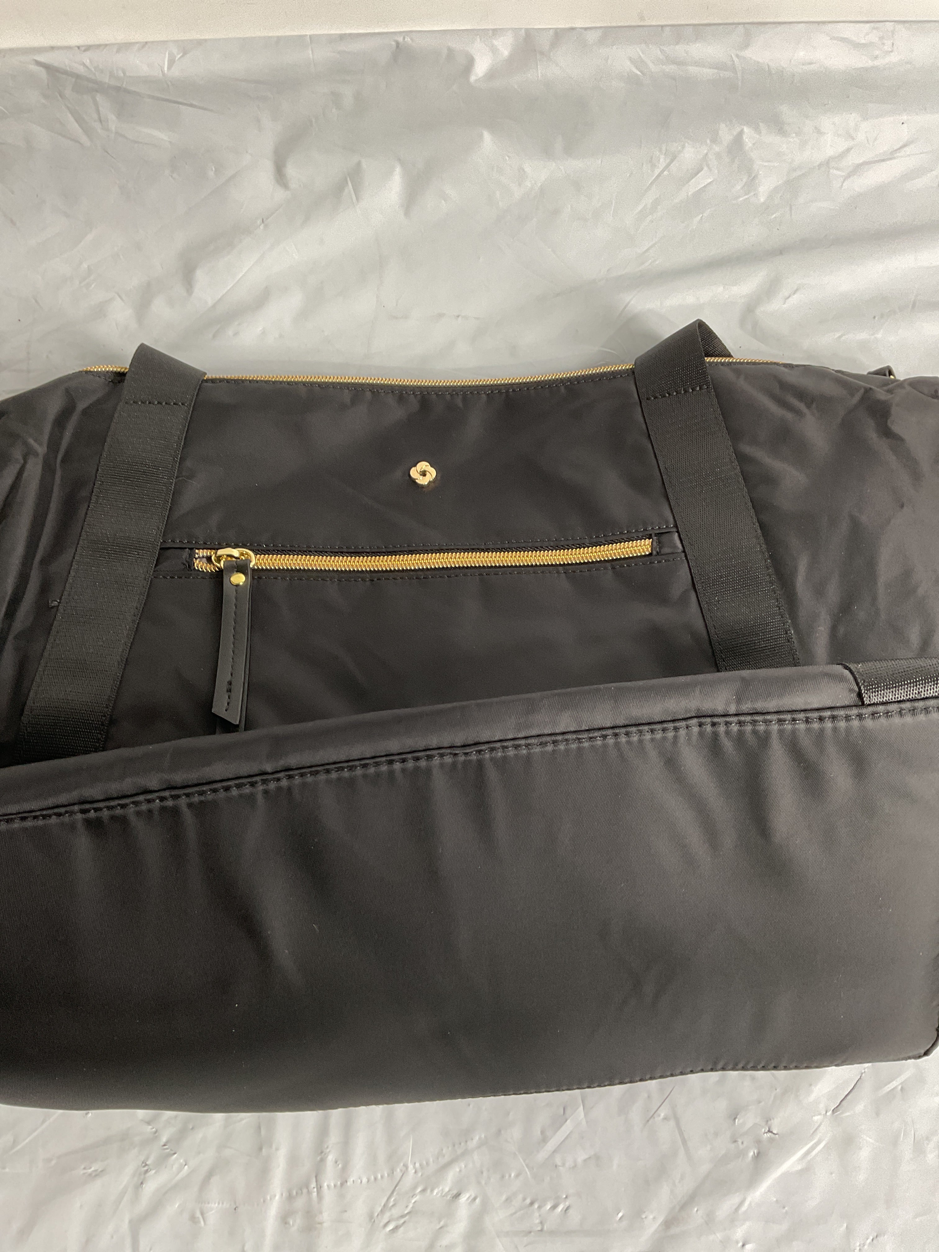 Samsonite Women's Mobile Solution Business ( Black , Classic Convertible Carryall ) Black Classic Convertible Carryall U8