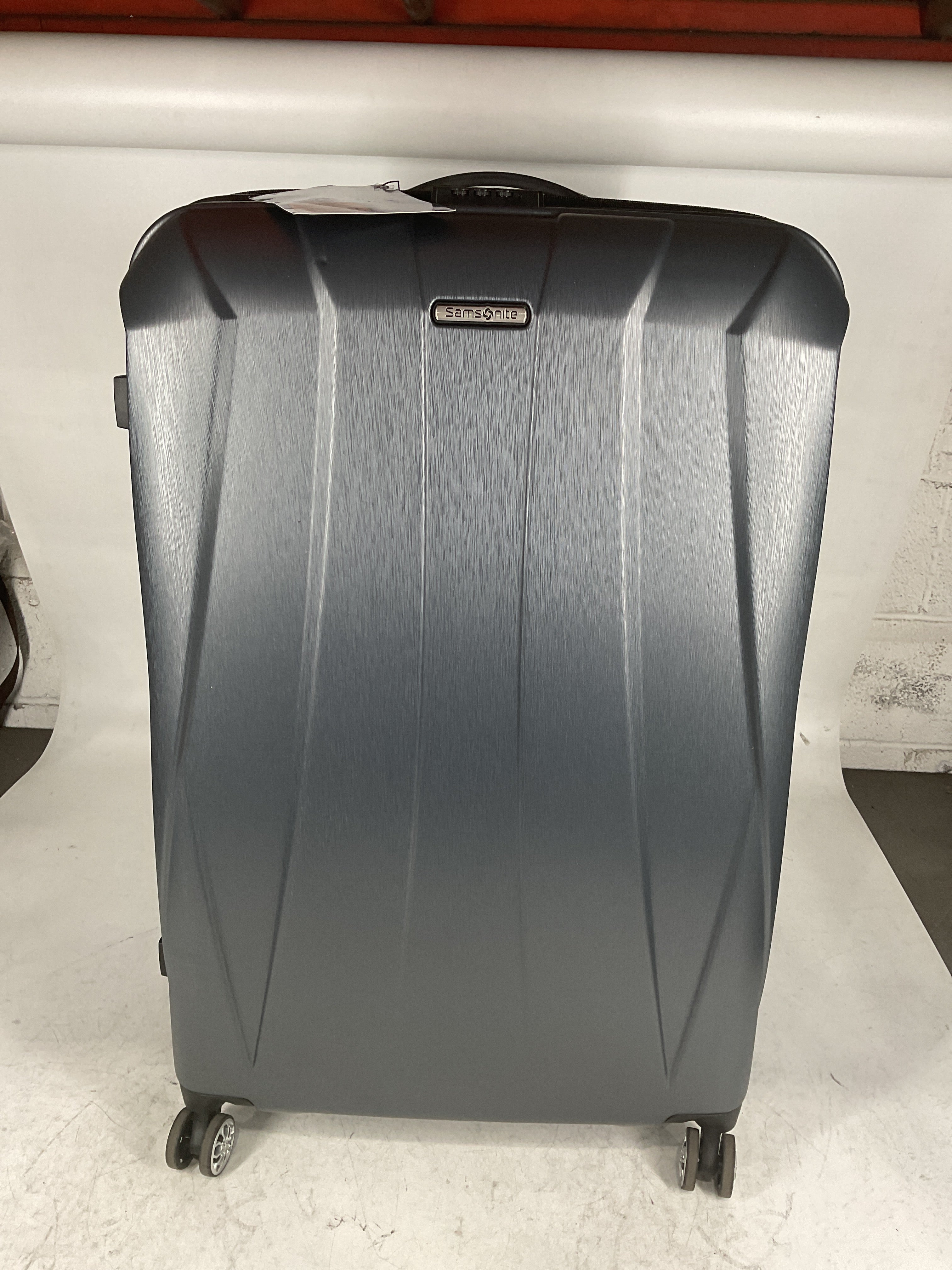 Samsonite Centric 2 Expandable Hardside Luggage Set with Dual Spinner Wheels U2