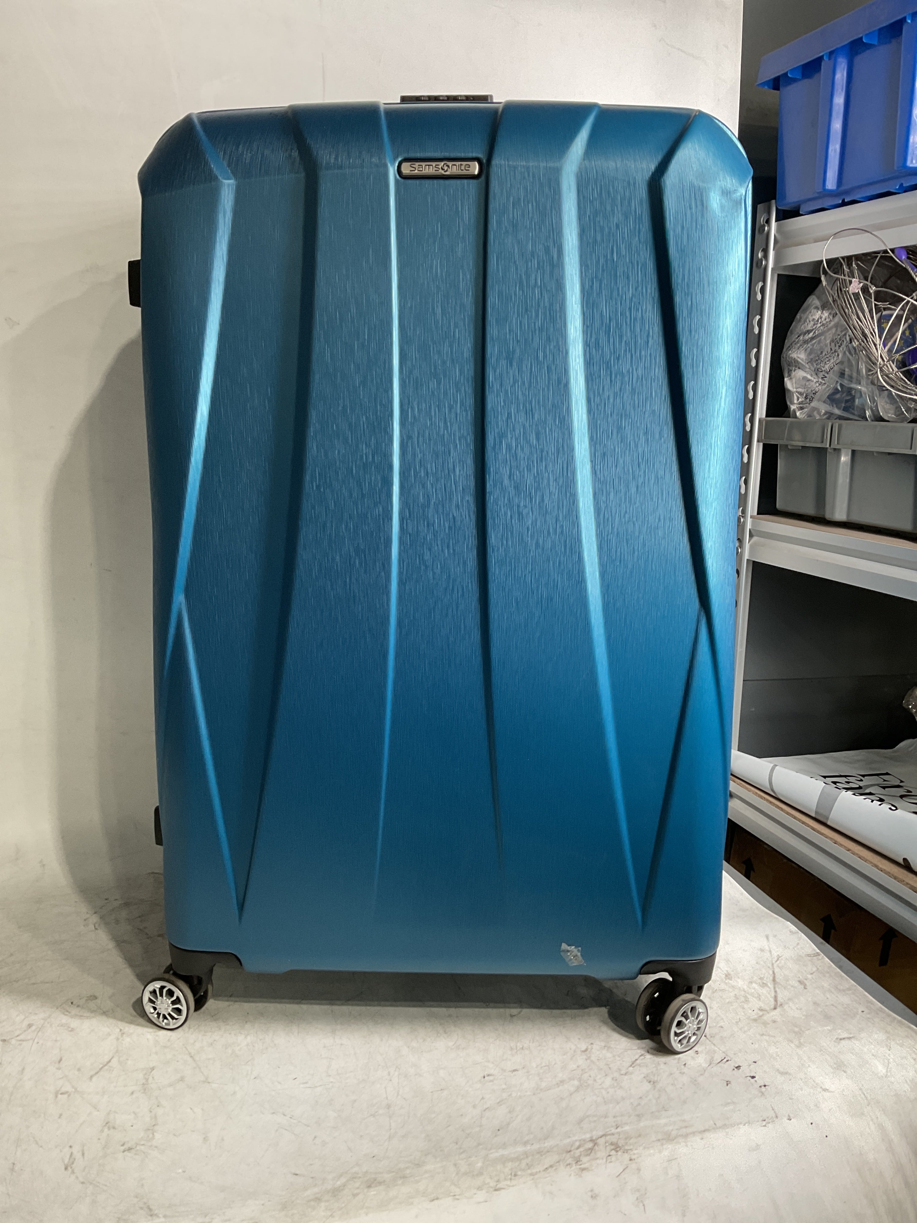 Samsonite Centric 2 Expandable Hardside Luggage Set with Dual Spinner Wheels ( Caribbean Blue , Checked-Large 28-Inch ) Caribbean Blue Checked Large 28 Inch U5