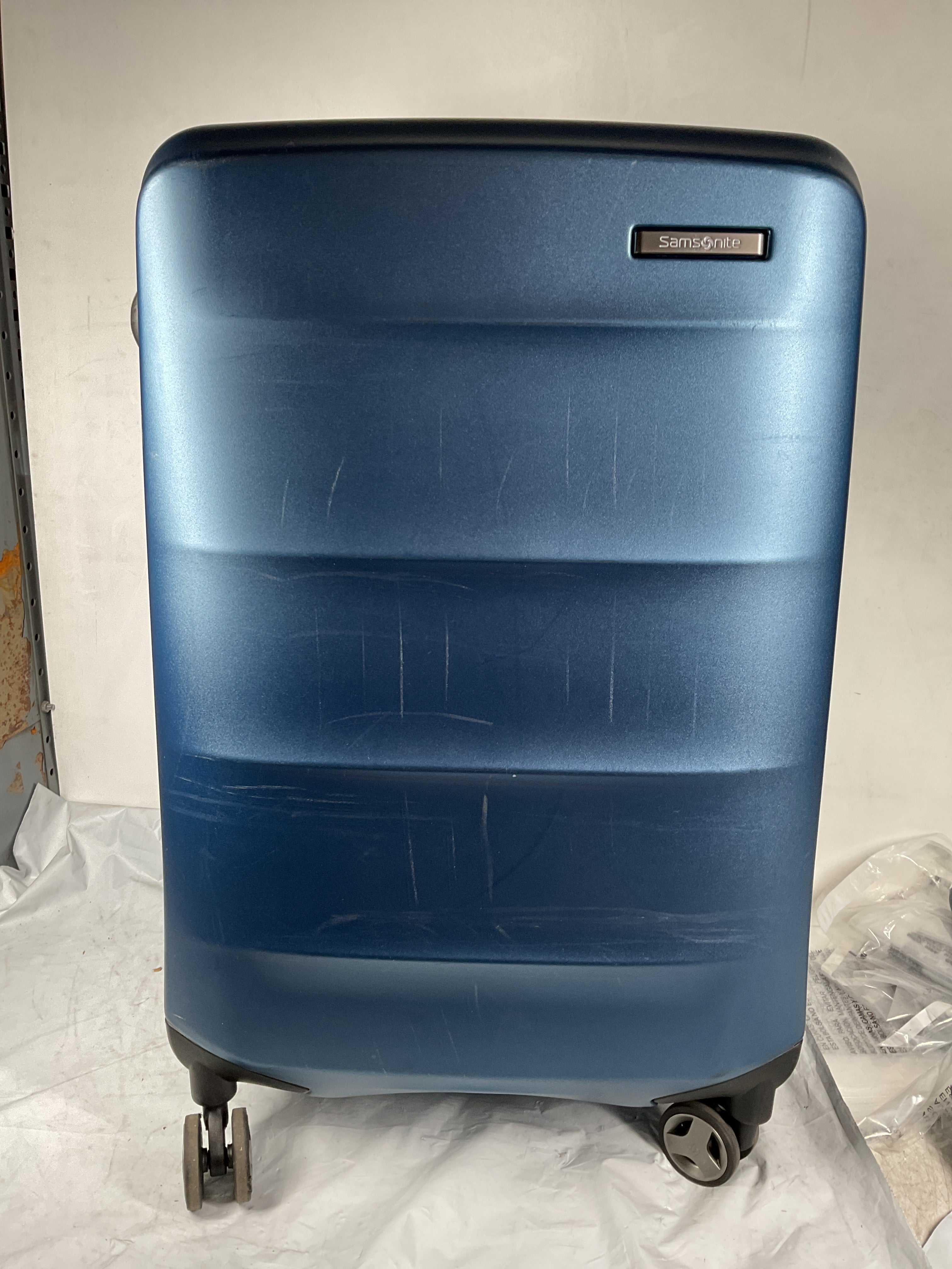 Samsonite Octiv Hardside Spinner ( Blue Denim , Check-Medium 24 ) Blue Denim Check Medium 24 U3