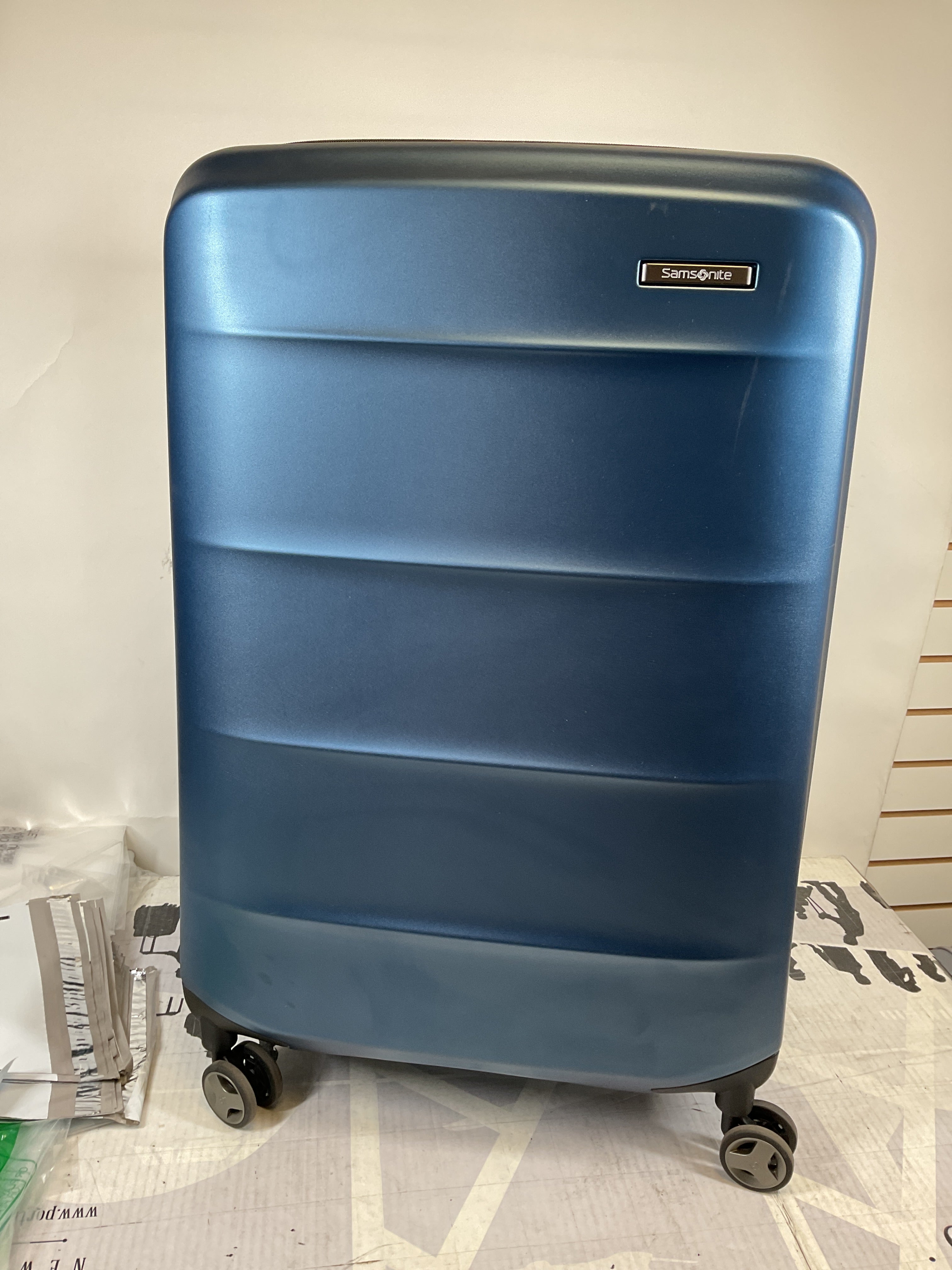 Samsonite Octiv Hardside Spinner ( Blue Denim , Check-Large 28 ) Blue Denim Check Large 28 U24