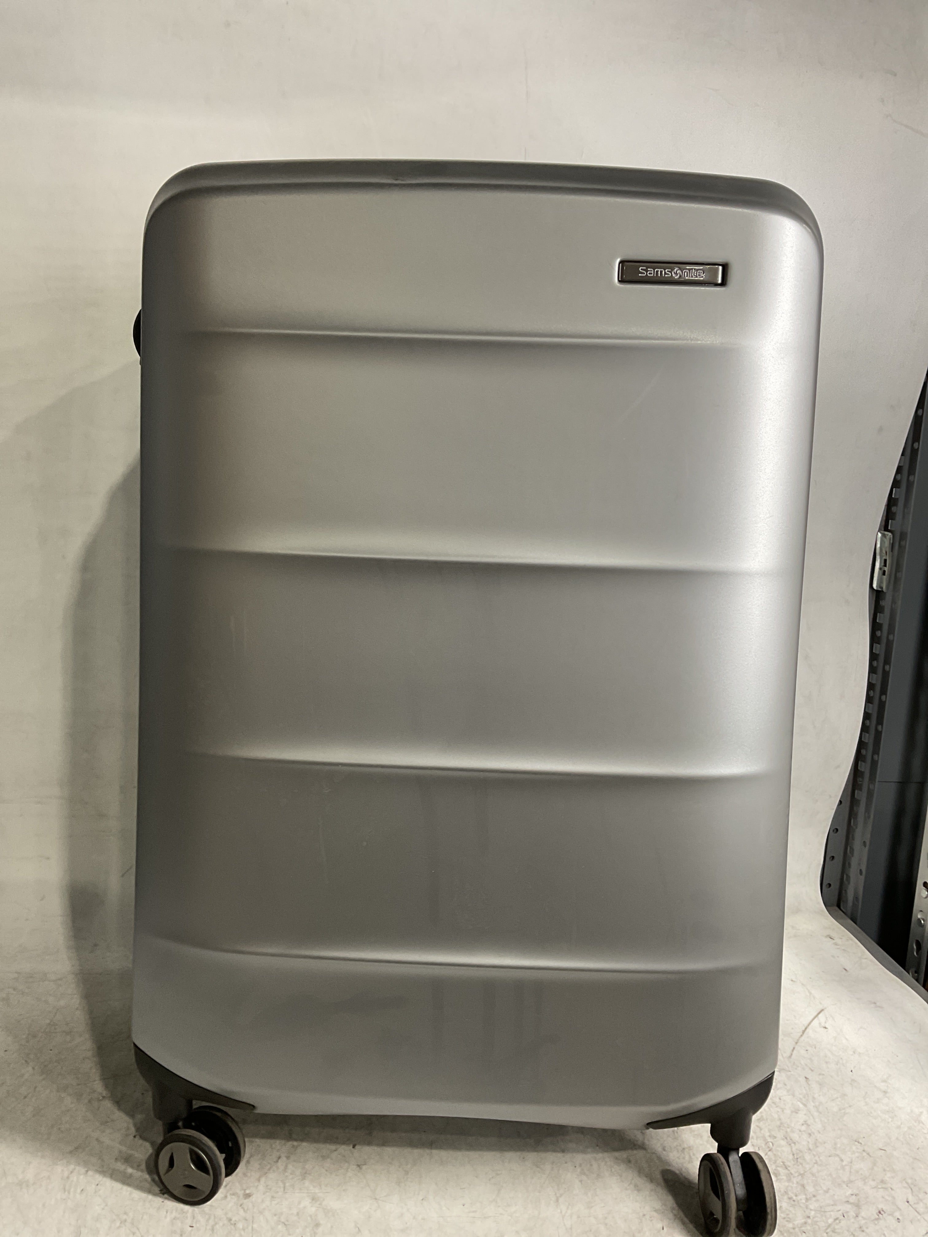 Samsonite Octiv Hardside Spinner ( Aluminum Silver , Check-Large 28 ) Aluminum Silver Check Large 28 U2