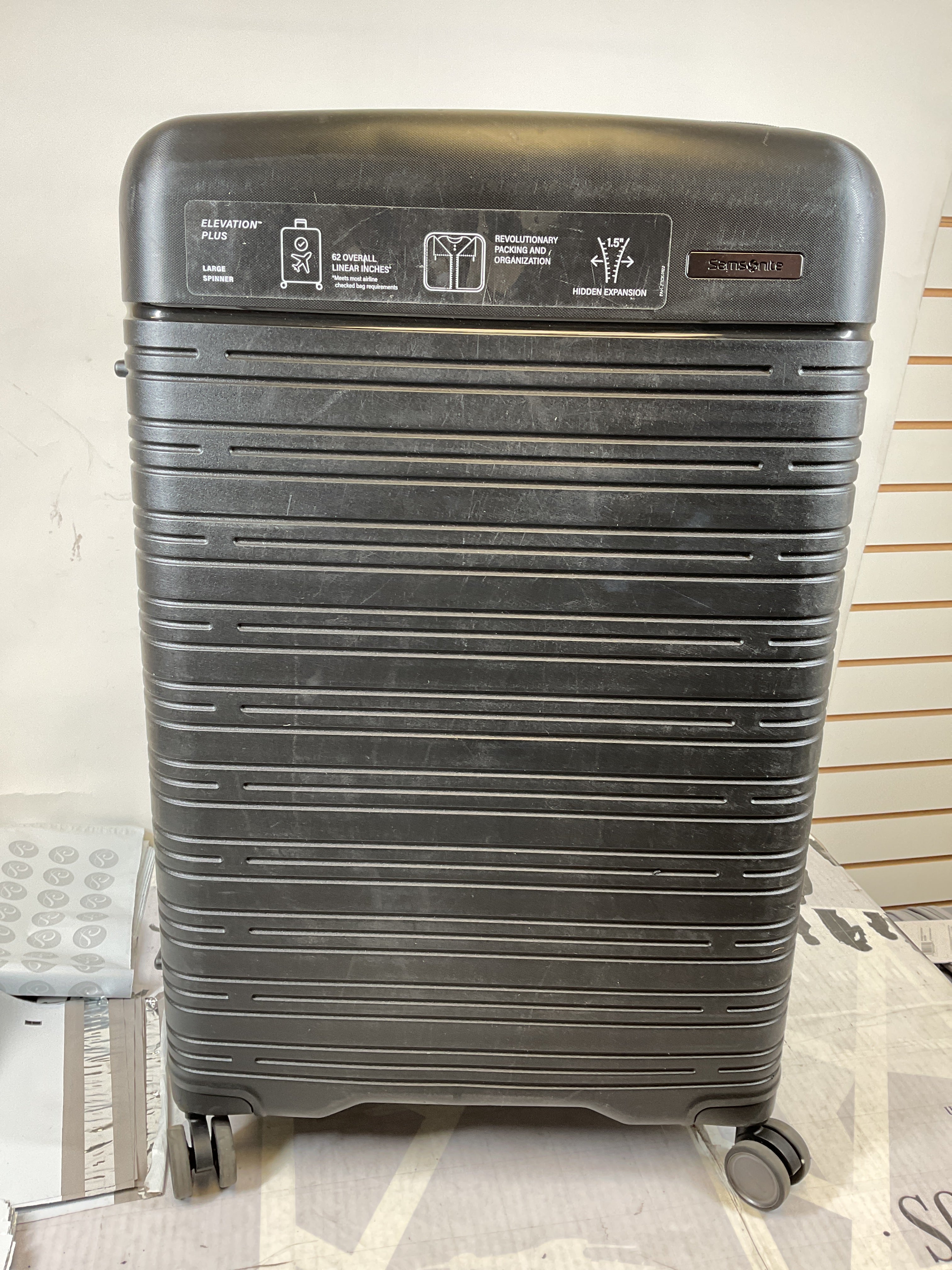 Samsonite Elevation Plus Large Spinner ( Triple Black , Large ) Triple Black Large U1