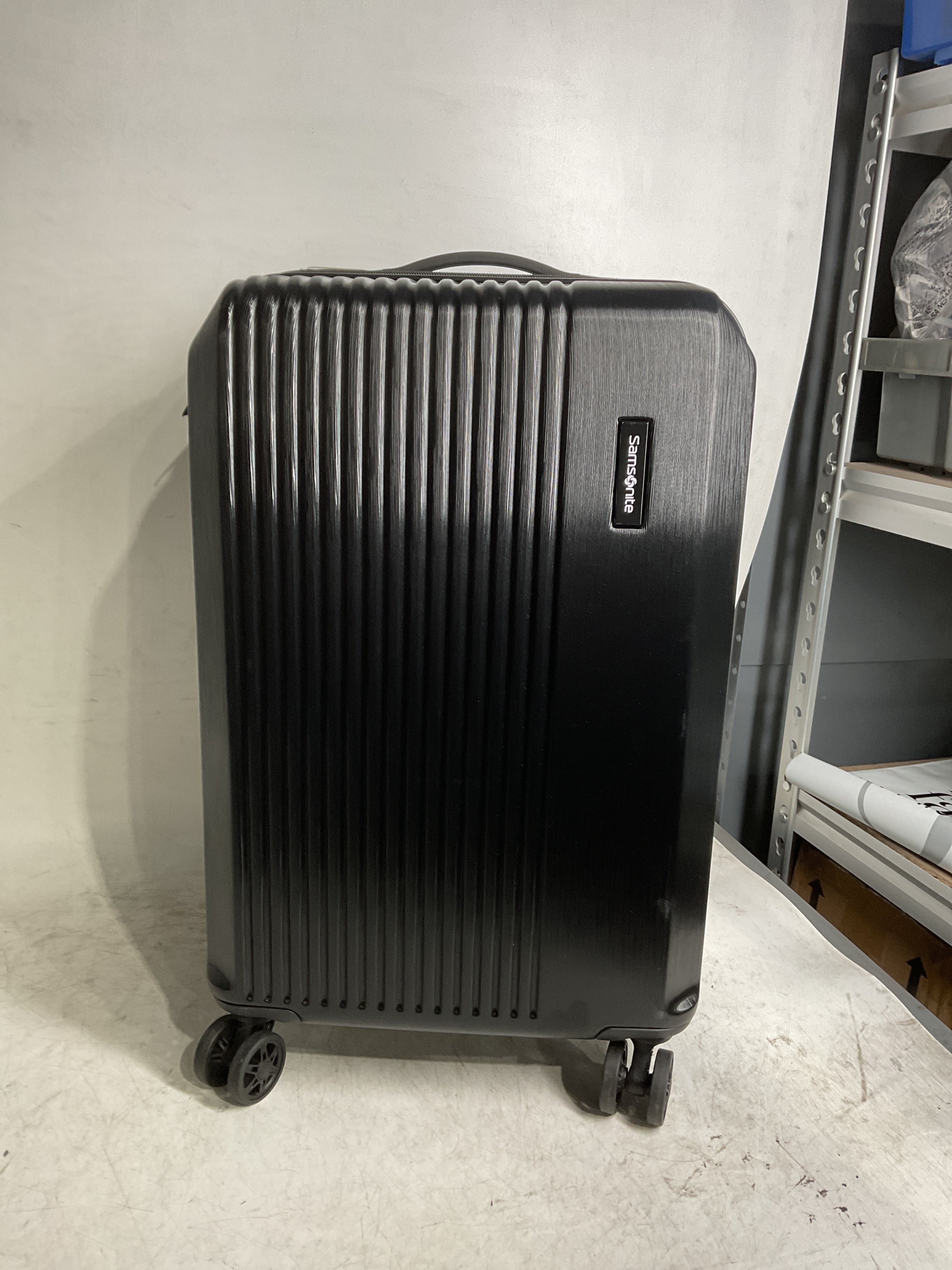 Samsonite Alliance SE Hardside Luggage with Spinner Wheels ( Bass Black , Carry-On 20-Inch ) Bass Black Carry On 20 Inch U1