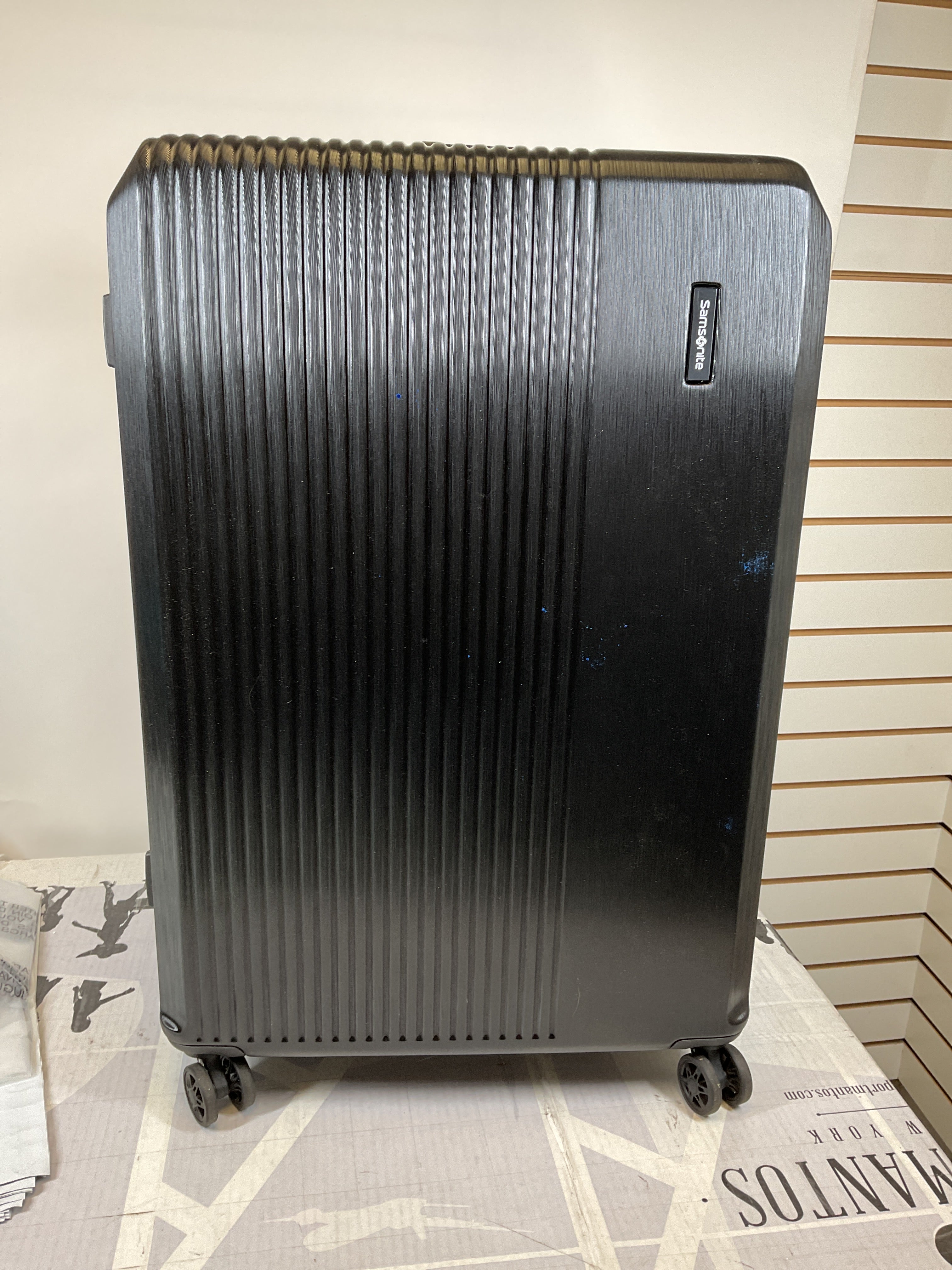 Samsonite Alliance SE Hardside Luggage with Spinner Wheels ( Bass Black , Large Spinner ) Bass Black Large Spinner U3