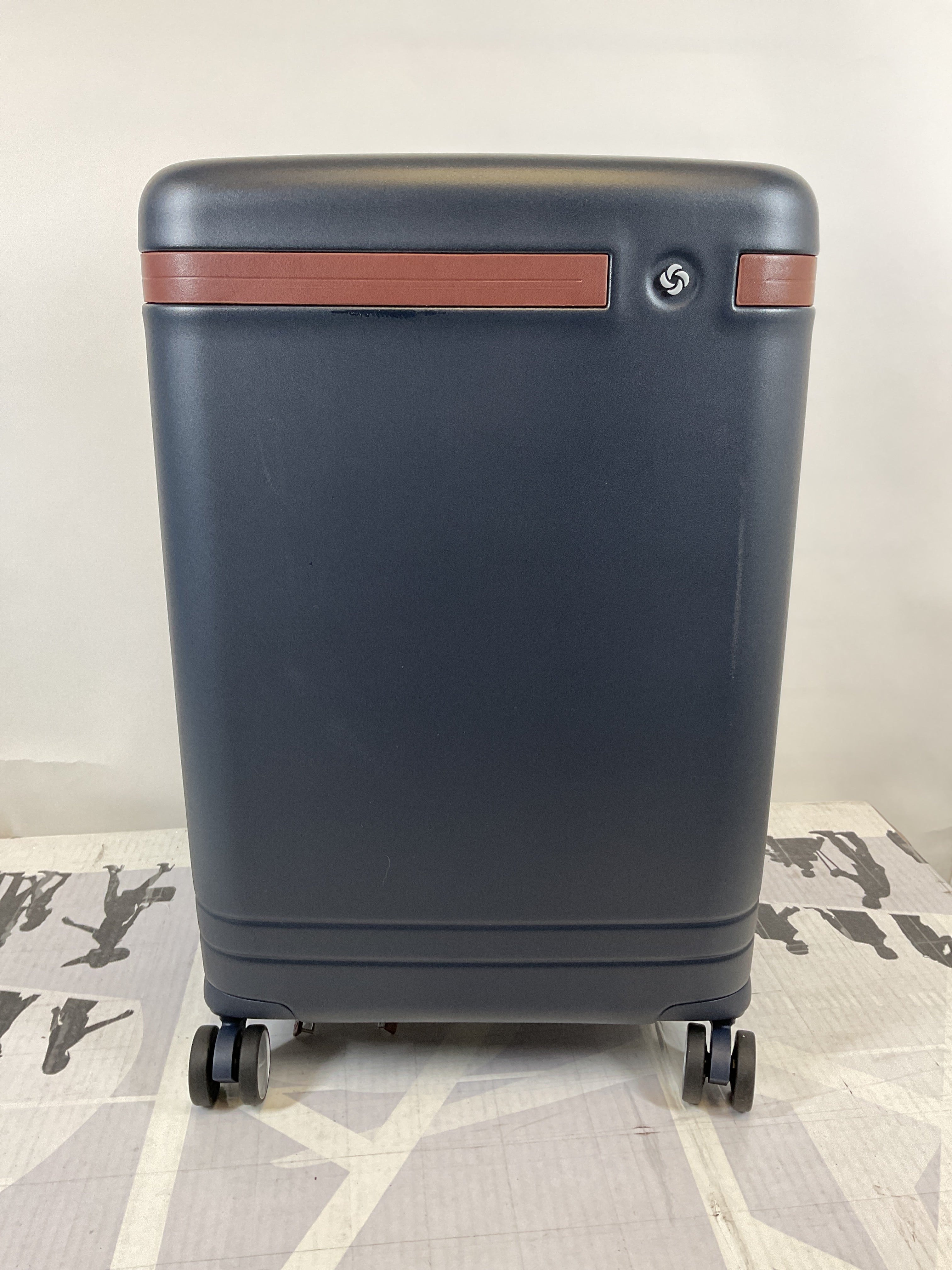 Samsonite Virtuosa Hardside Expandable Luggage with Spinner Wheels ( Navy , Carry-On 21-Inch ) Navy Carry On 21 Inch U10