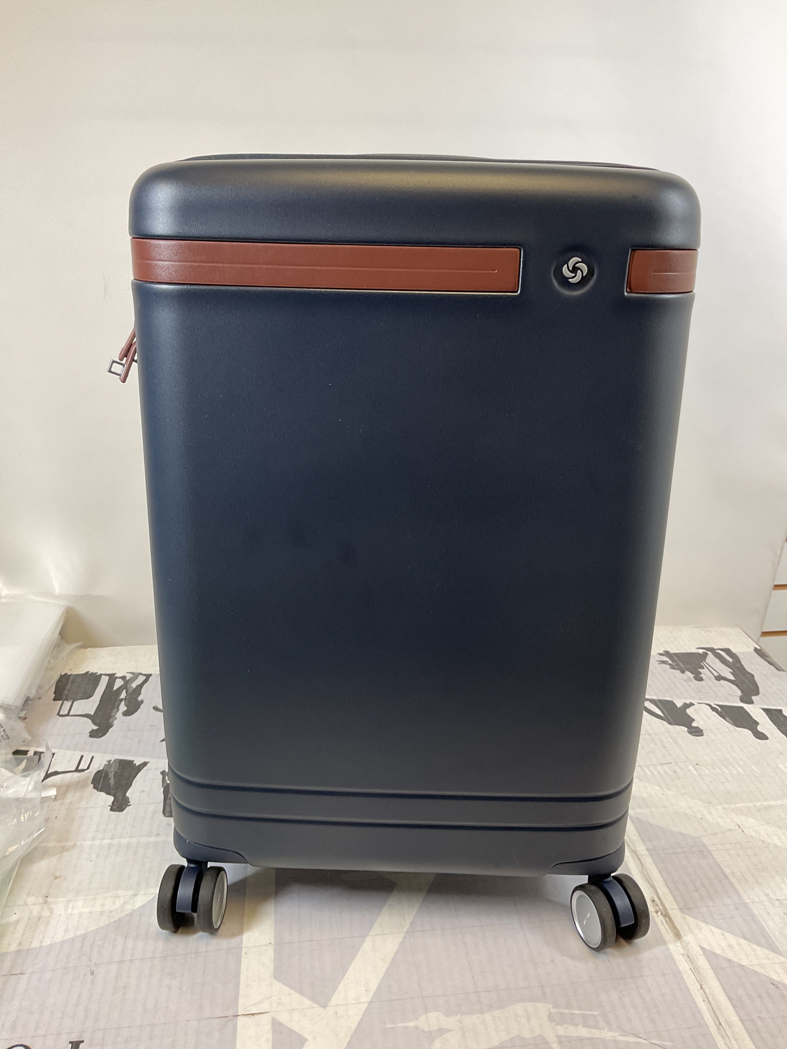 Samsonite Virtuosa Hardside Expandable Luggage with Spinner Wheels ( Navy , Carry-On 21-Inch ) Navy Carry On 21 Inch U13