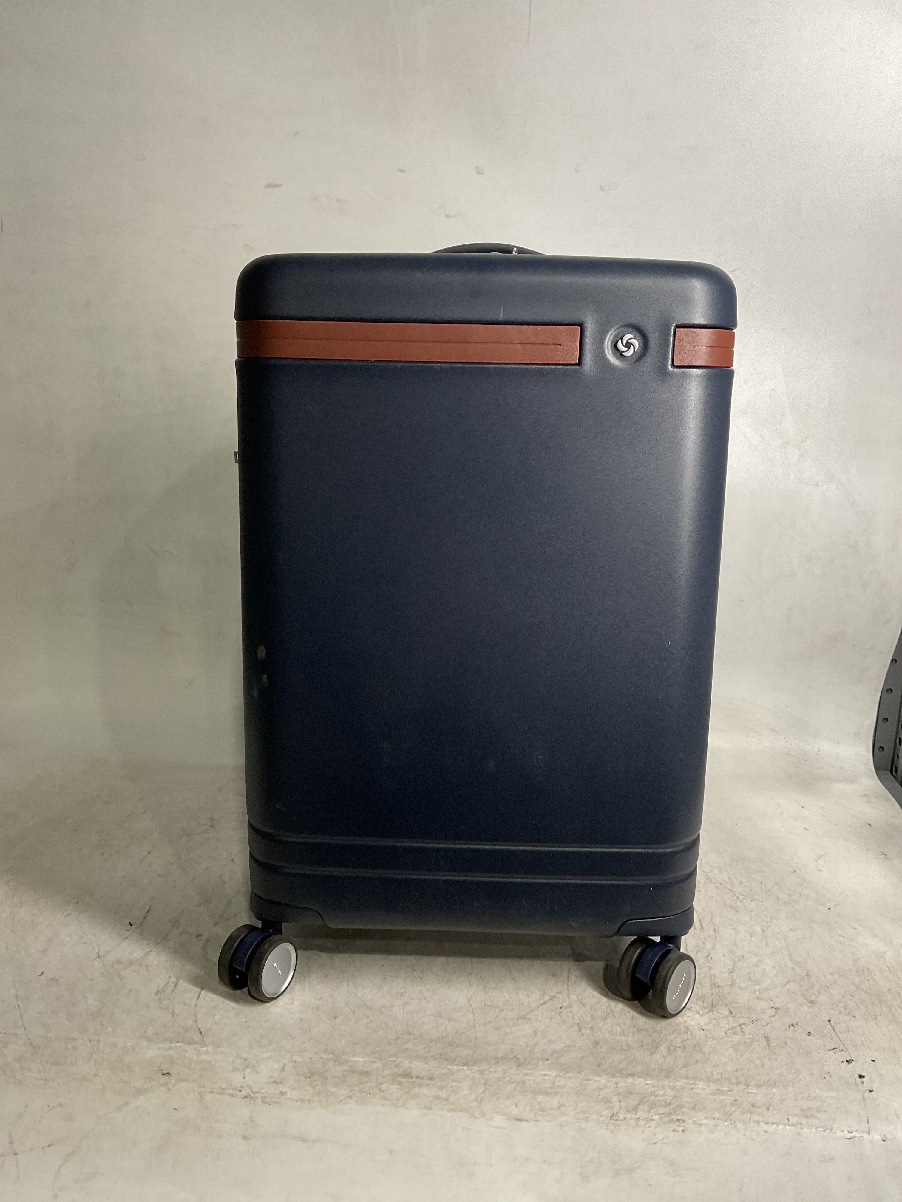 Samsonite Virtuosa Hardside Expandable Luggage with Spinner Wheels ( Navy , Carry-On 21-Inch ) Navy Carry On 21 Inch U5