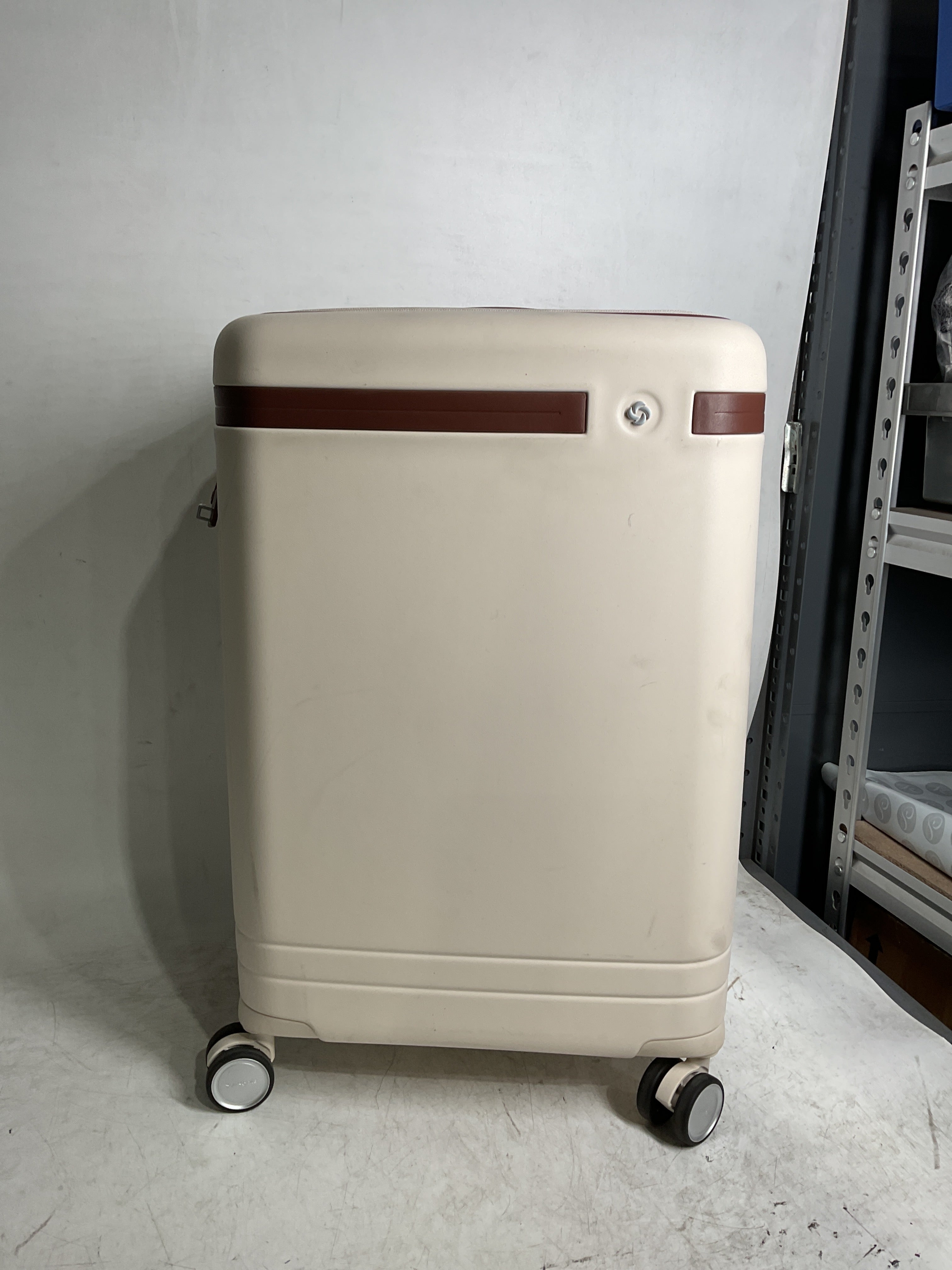 Samsonite Virtuosa Hardside Expandable Luggage with Spinner Wheels ( Off White , Carry-On 21-Inch ) Off White Carry On 21 Inch U4