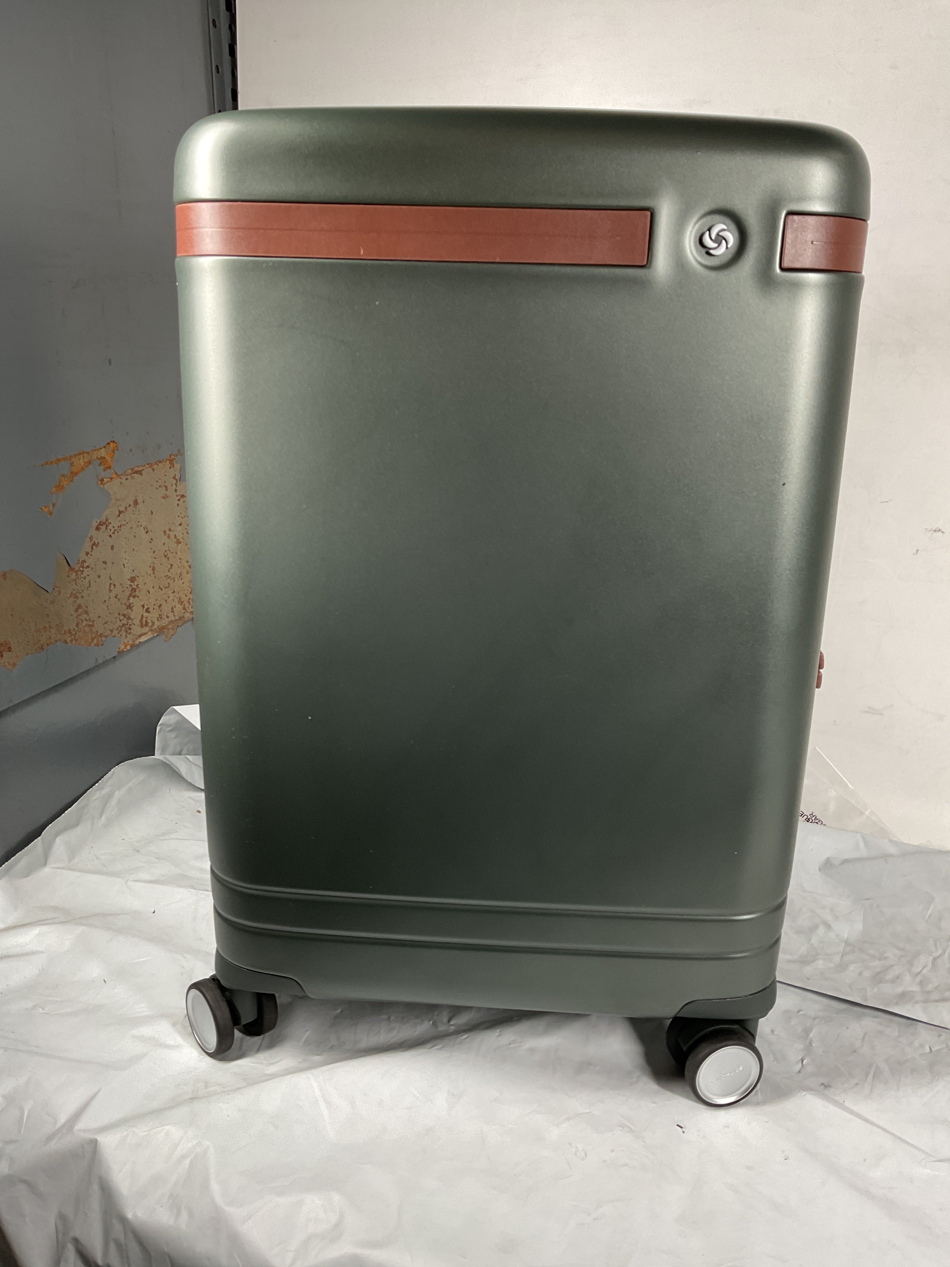 Samsonite Virtuosa Hardside Expandable Luggage with Spinner Wheels ( Pine Green , Carry-On 21-Inch ) Pine Green Carry On 21 Inch U12