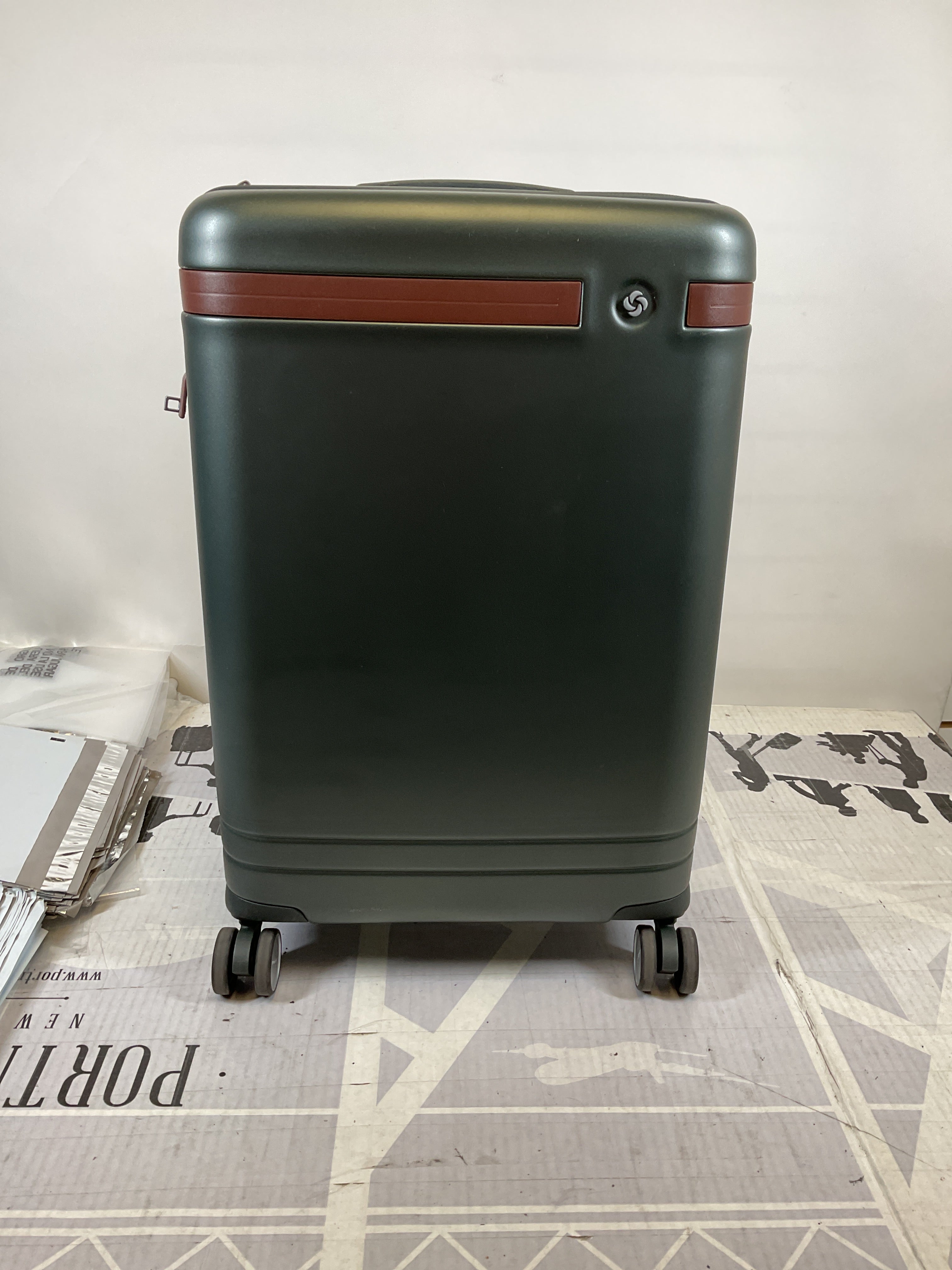 Samsonite Virtuosa Hardside Expandable Luggage with Spinner Wheels ( Pine Green , Carry-On 21-Inch ) Pine Green Carry On 21 Inch U16