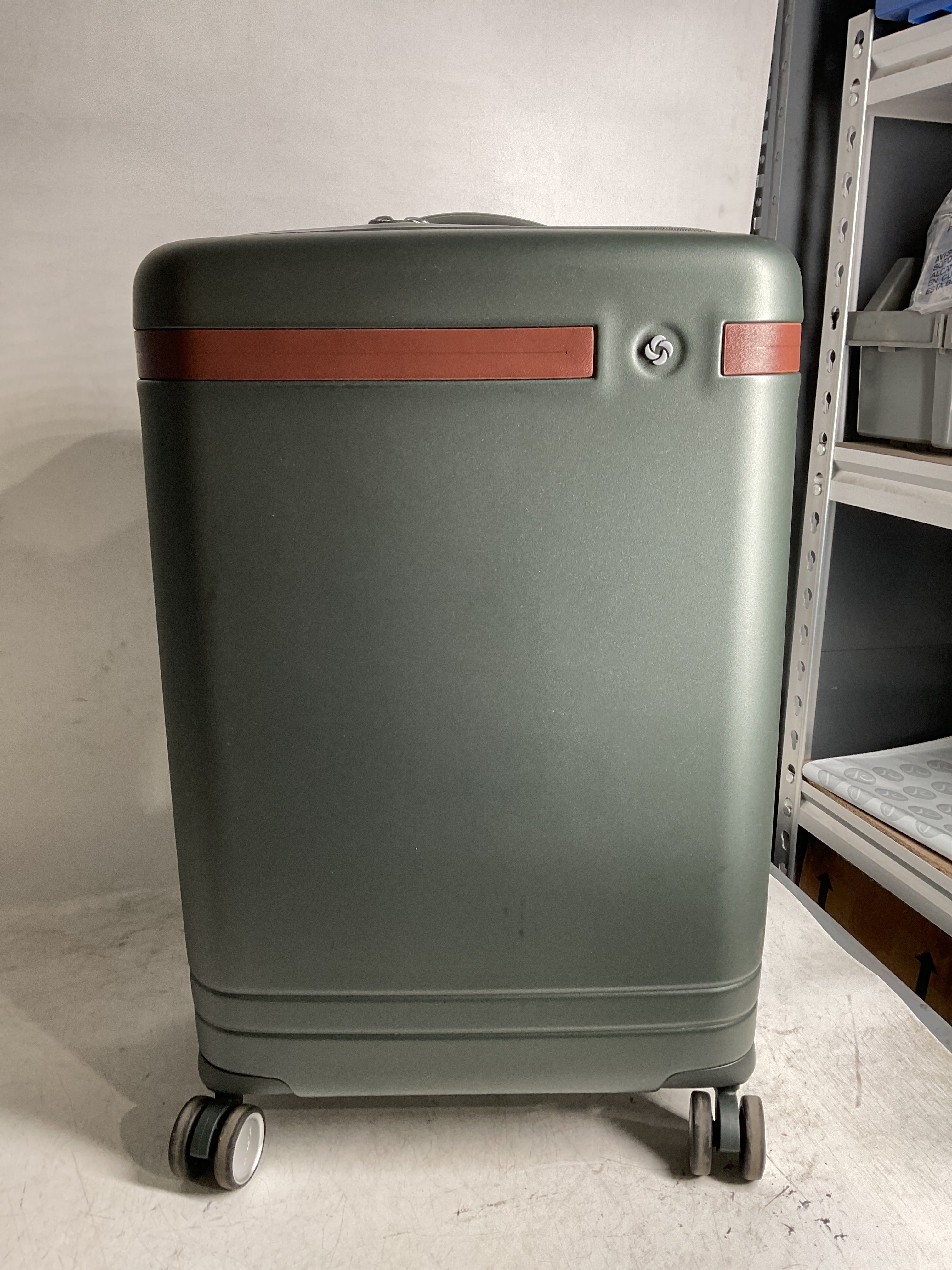 Samsonite Virtuosa Hardside Expandable Luggage with Spinner Wheels ( Pine Green , Carry-On 21-Inch ) Pine Green Carry On 21 Inch U4