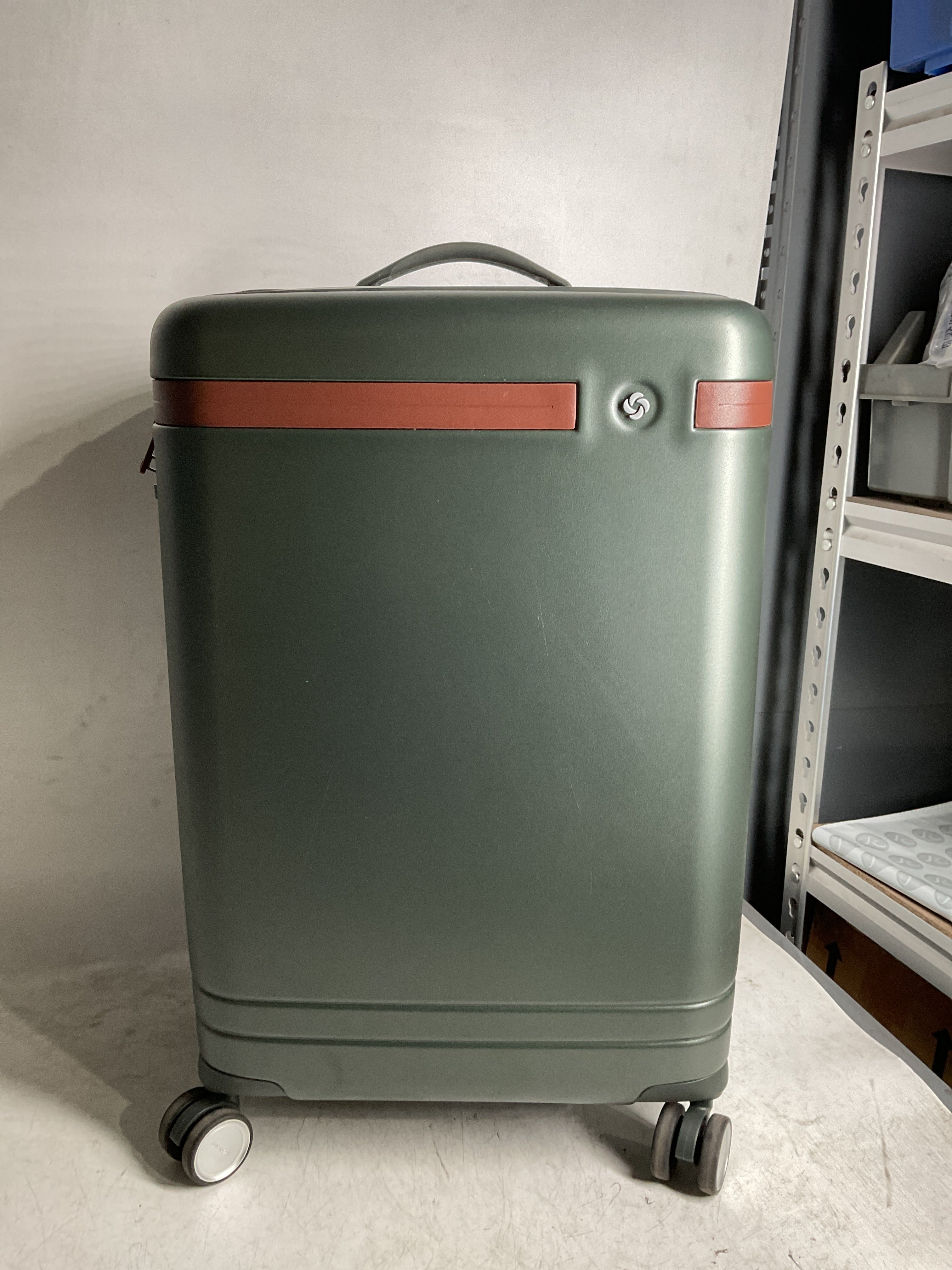 Samsonite Virtuosa Hardside Expandable Luggage with Spinner Wheels ( Pine Green , Carry-On 21-Inch ) Pine Green Carry On 21 Inch U5