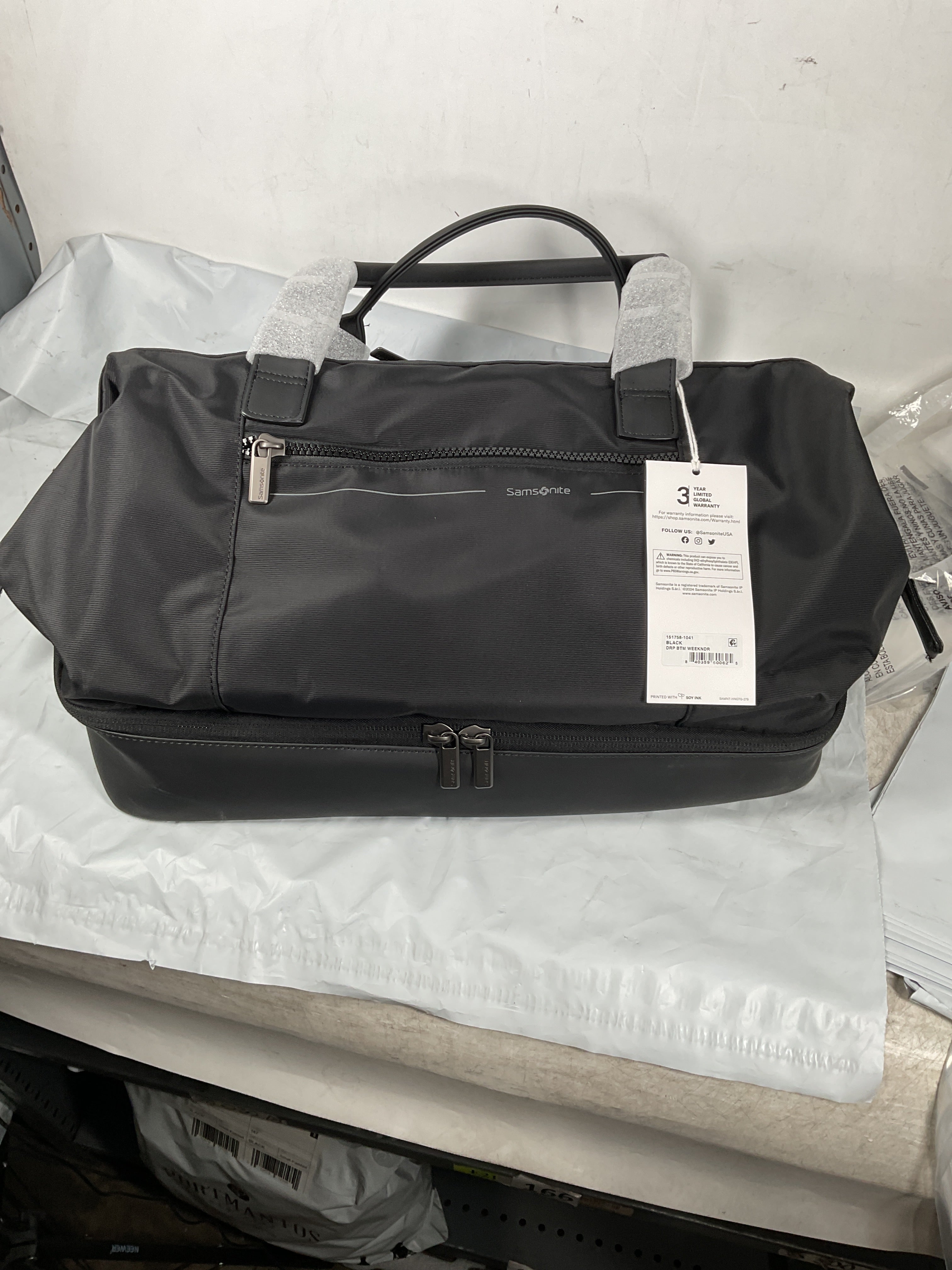 Samsonite Better Than Basic Drop Bottom Weekender ( Black , One Size ) Black One Size U4