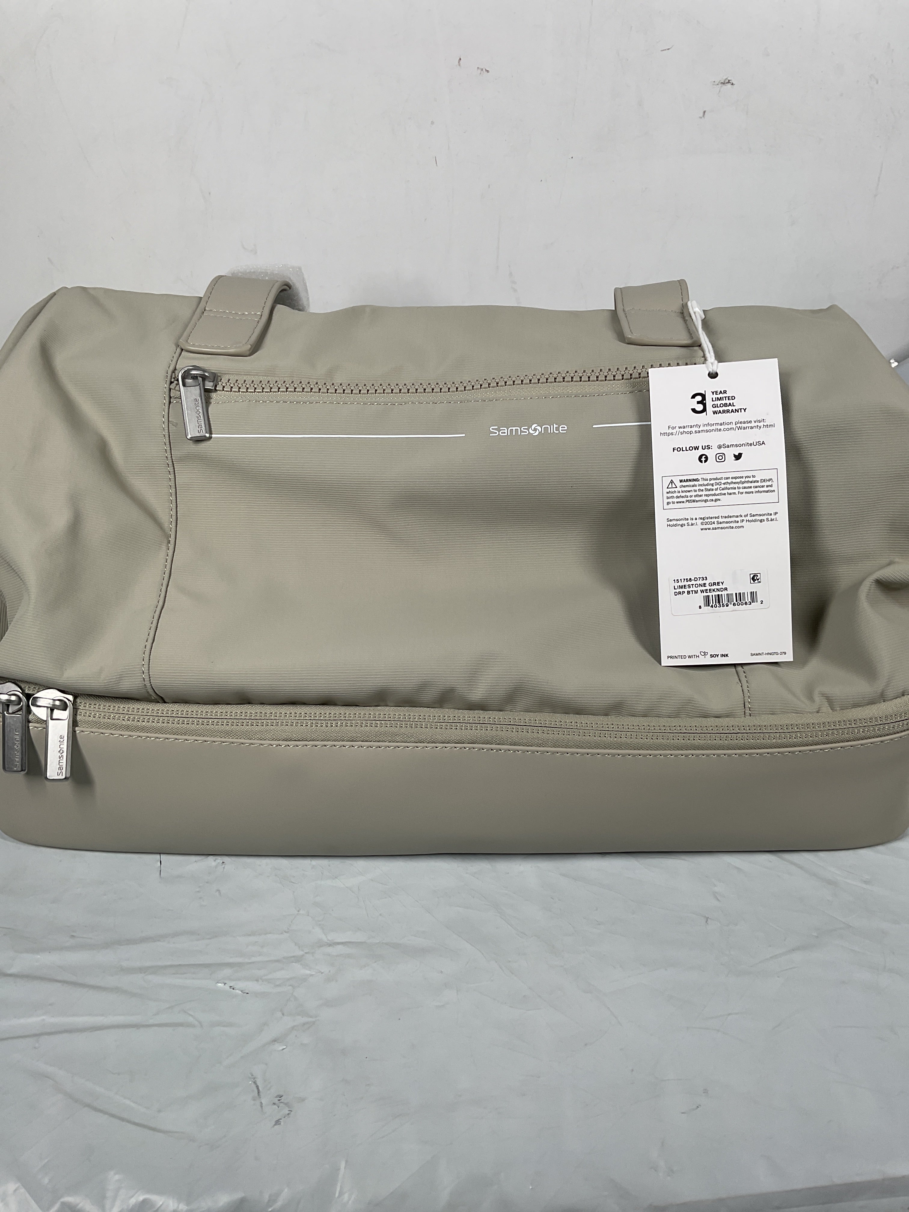 Samsonite Better Than Basic Drop Bottom Weekender ( Limestone Grey , One Size ) Limestone Grey One Size U2